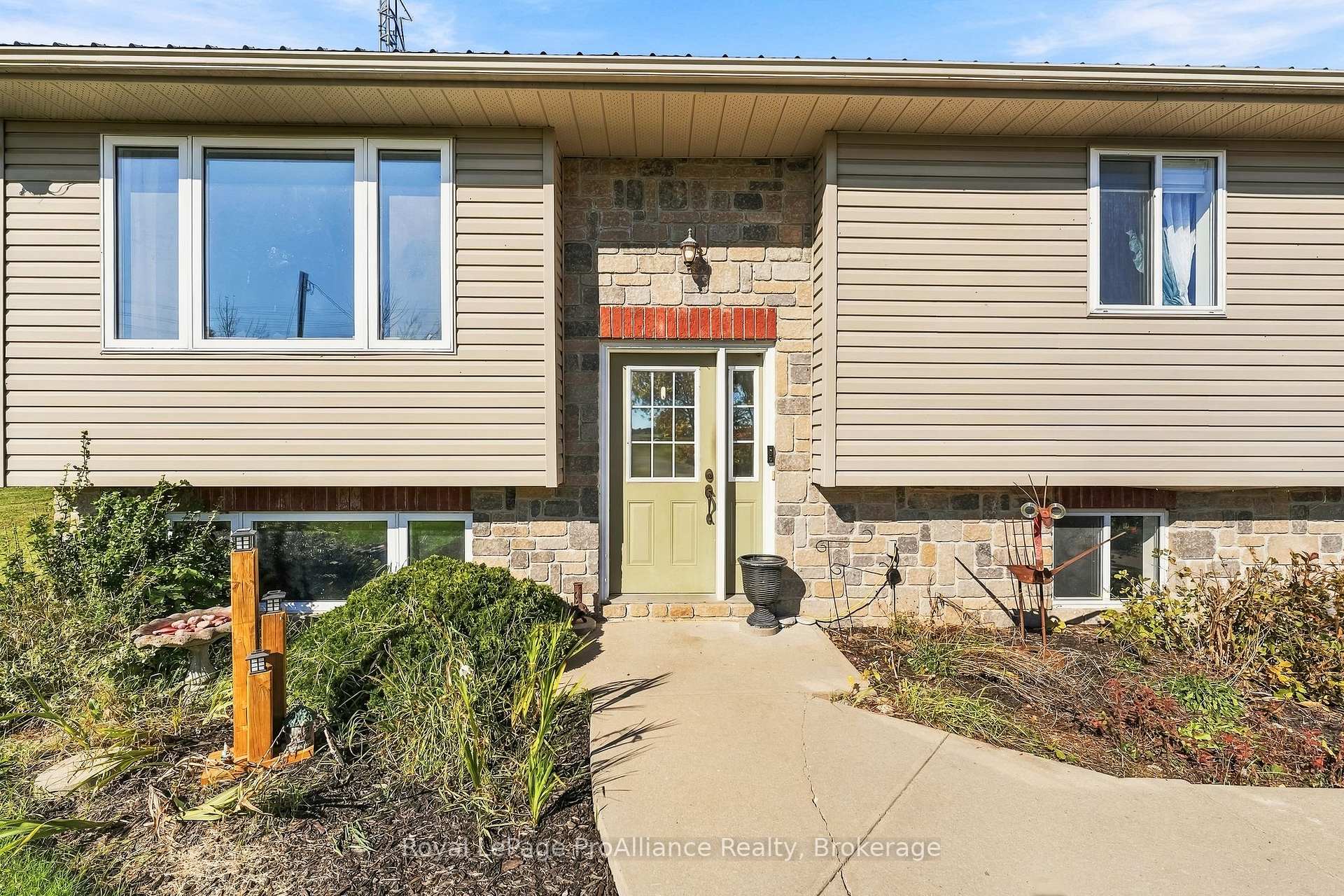 Photo 6 of 758 County Rd 41, Brighton, Rural Brighton — HOMEH