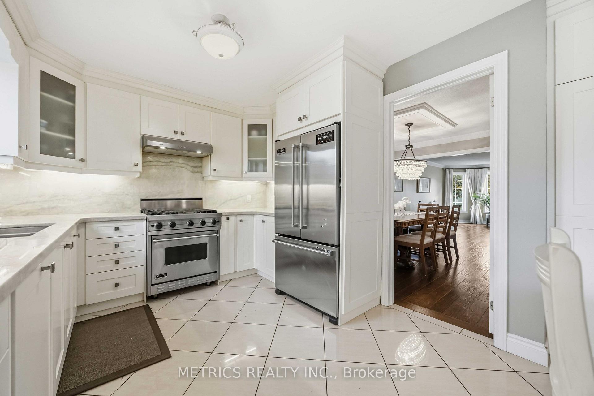 Photo 14 of 168 Fieldgate Drive, Vaughan, Maple — HOMEH