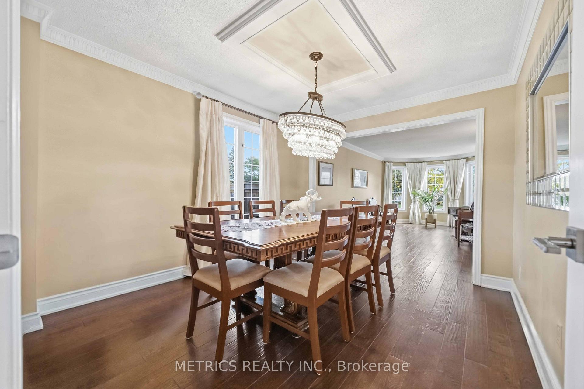Photo 16 of 168 Fieldgate Drive, Vaughan, Maple — HOMEH