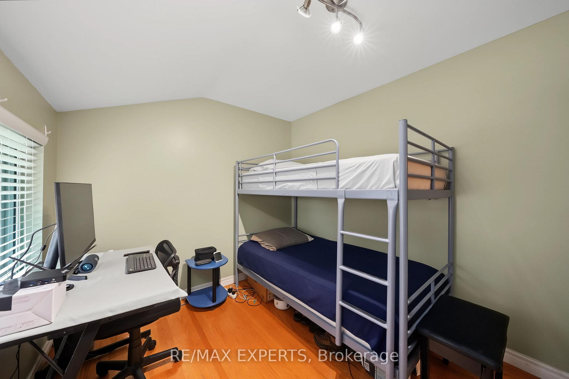 Photo 31 of 71 Dogwood Crescent, Scarborough, Bendale — HOMEH