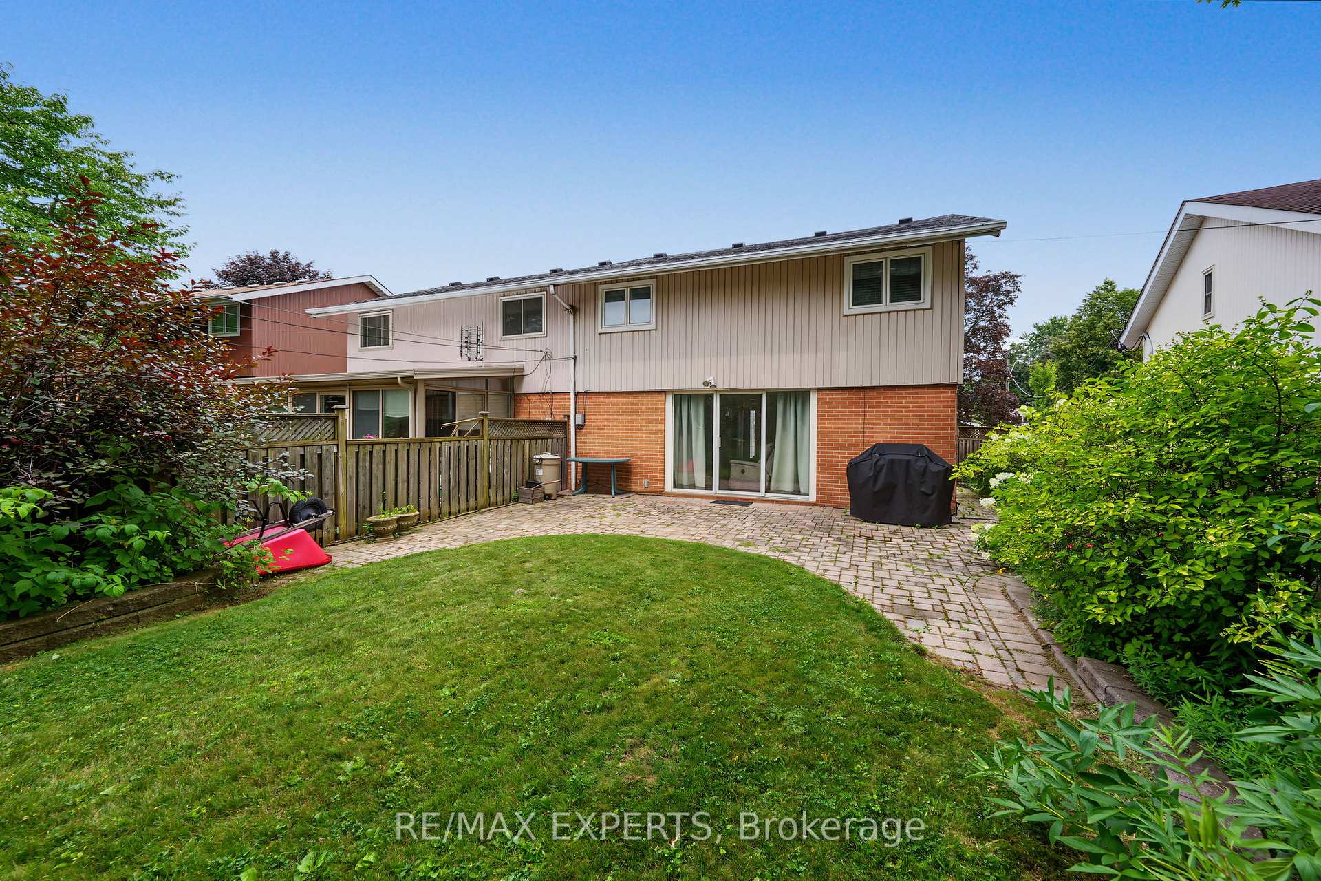 Photo 45 of 71 Dogwood Crescent, Scarborough, Bendale — HOMEH