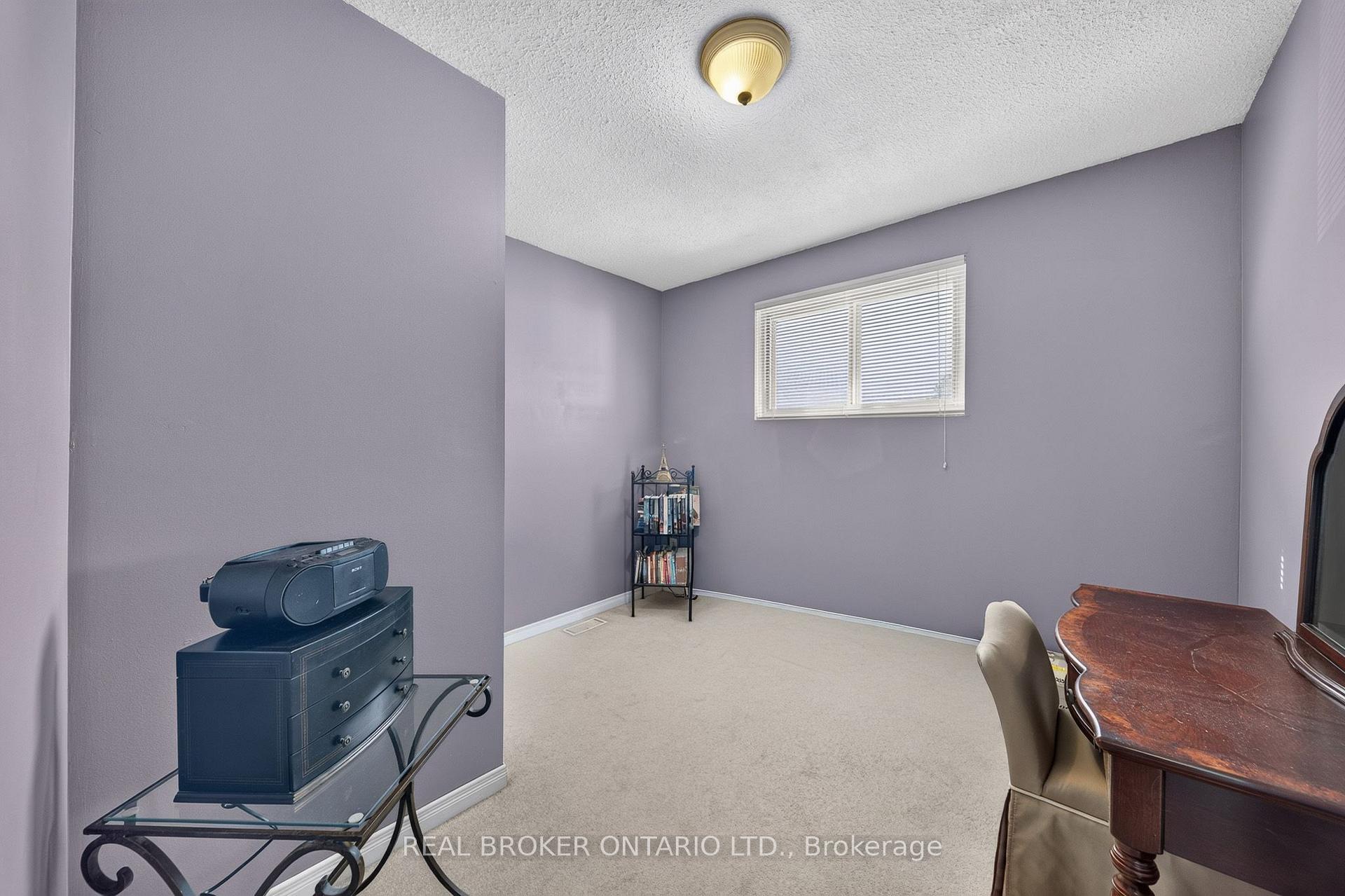 Photo 25 of 76 Golden Orchard Drive, Hamilton, Gilkson — HOMEH