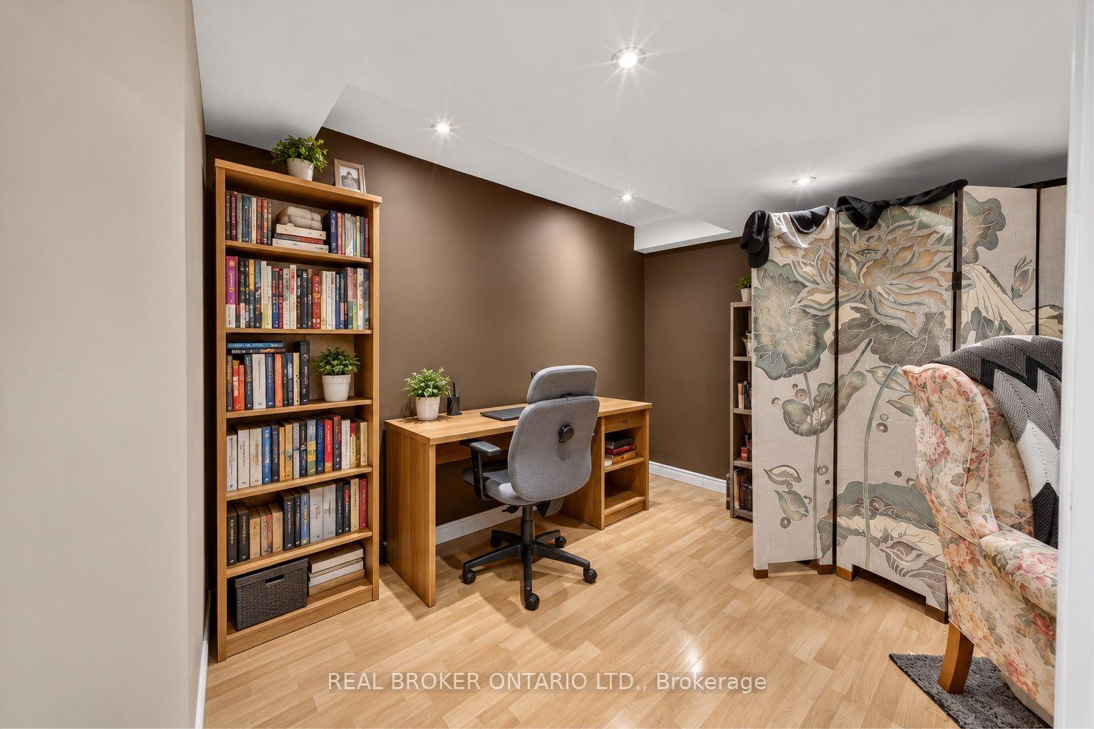 Photo 33 of 76 Golden Orchard Drive, Hamilton, Gilkson — HOMEH