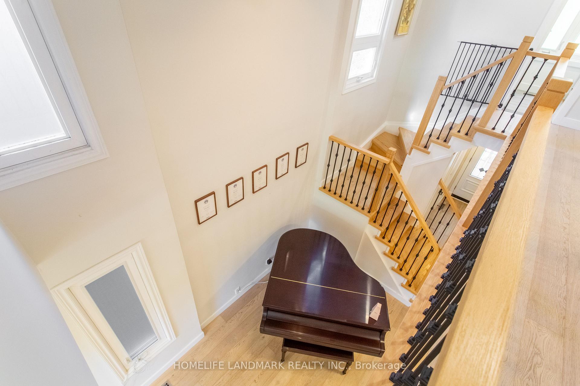 Photo 15 of 15 Foxglove Court, Markham, Unionville — HOMEH