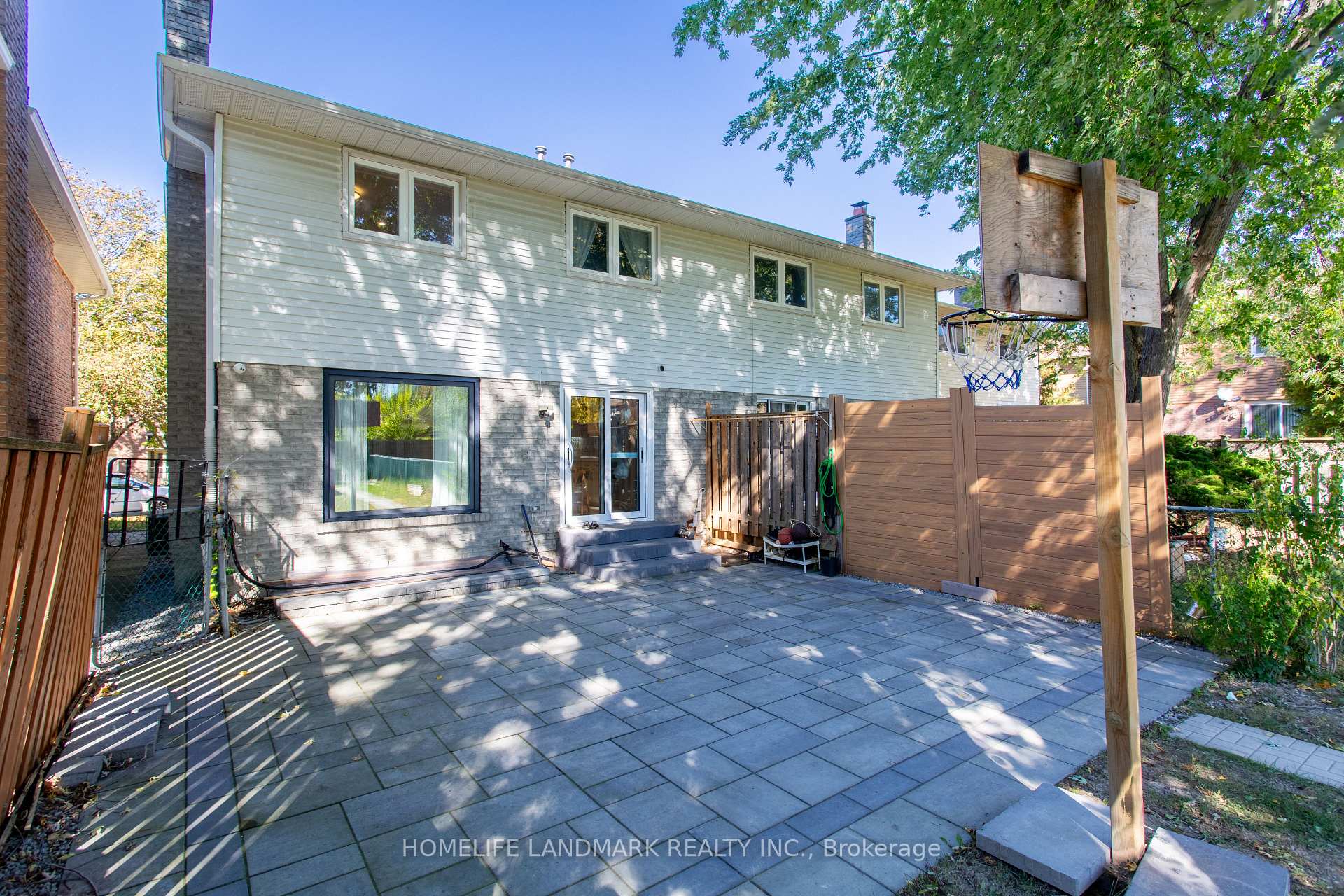 Photo 26 of 15 Foxglove Court, Markham, Unionville — HOMEH