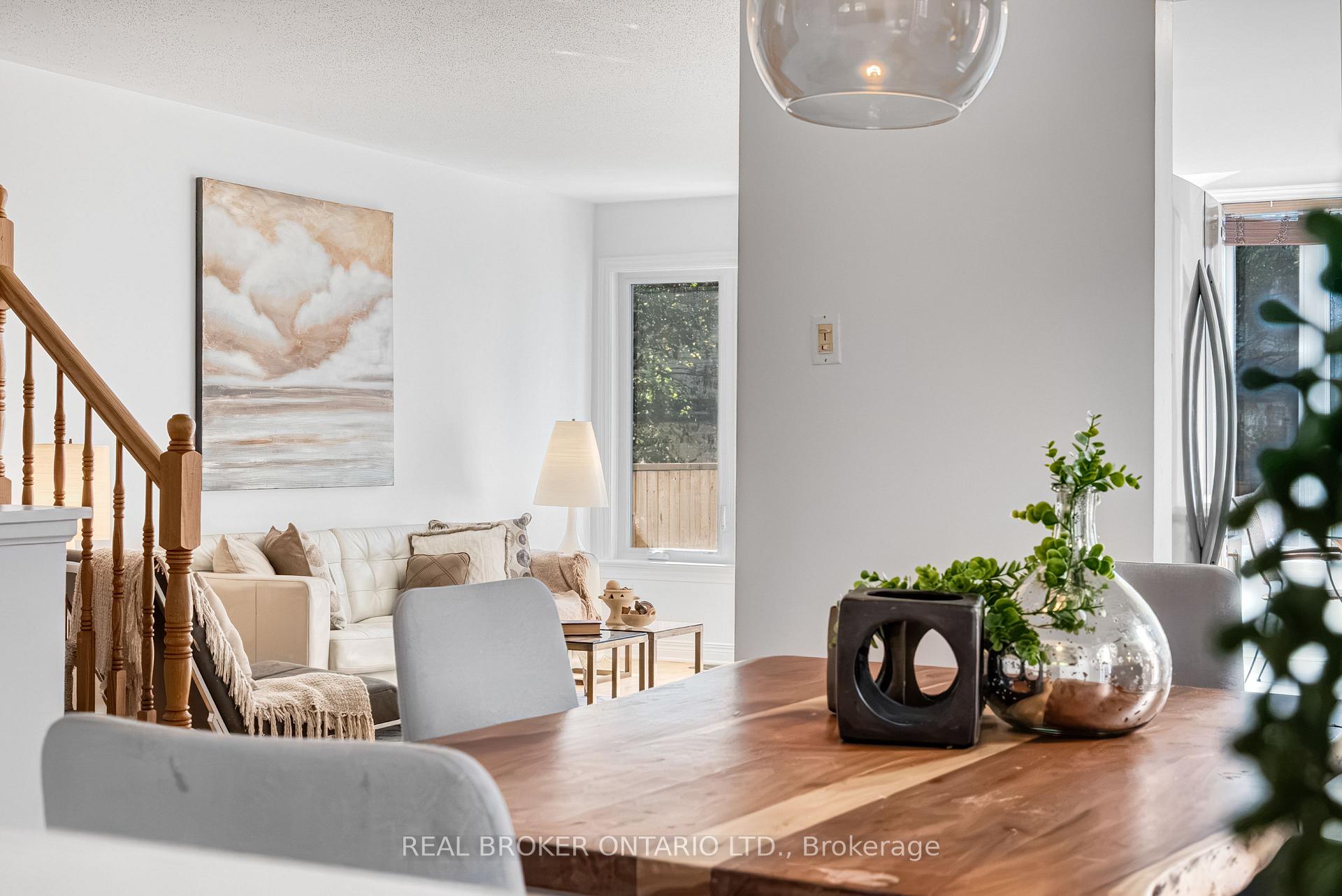 Photo 4 of 191 Thornbury Crescent, Ottawa, Centrepointe — HOMEH