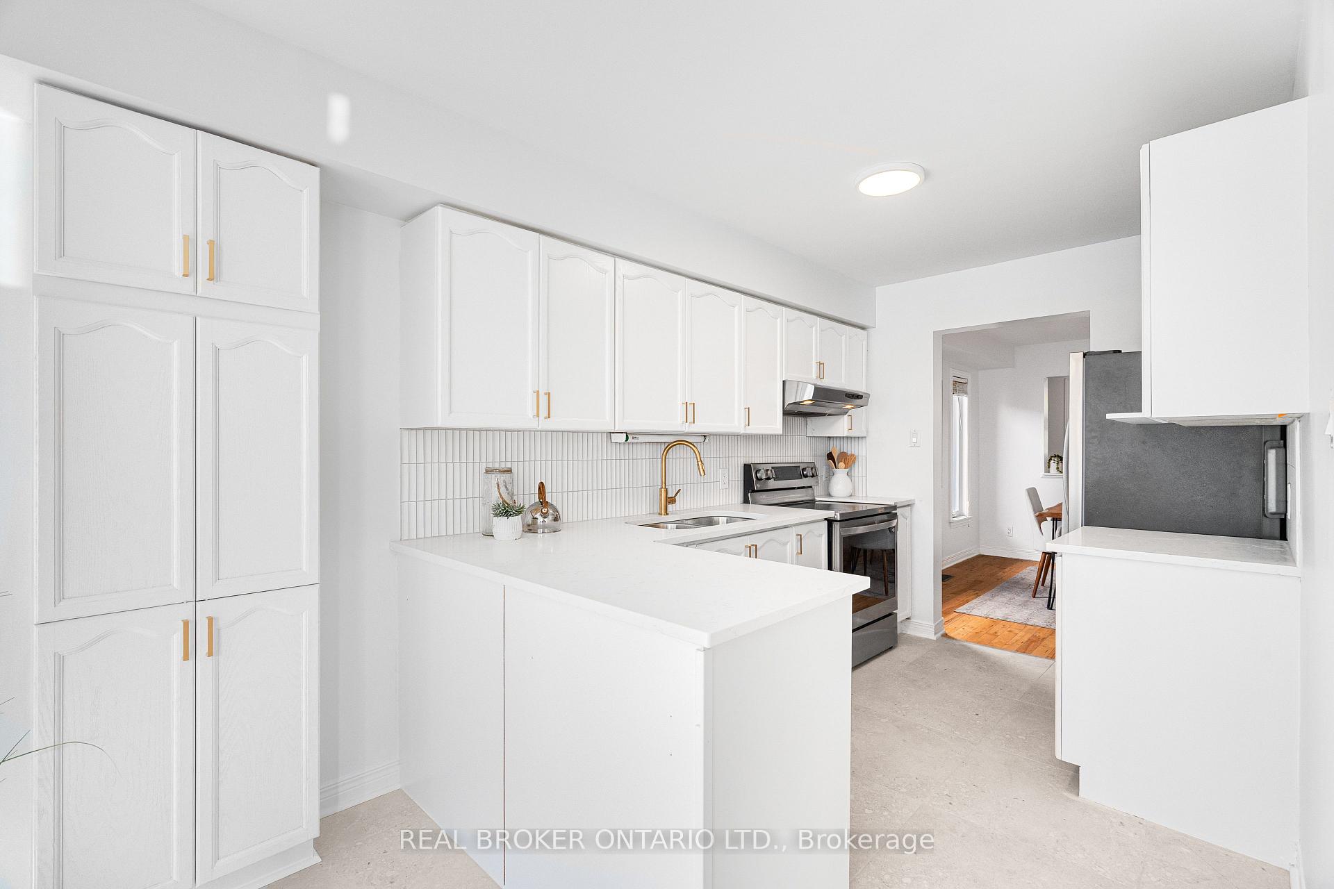Photo 15 of 191 Thornbury Crescent, Ottawa, Centrepointe — HOMEH