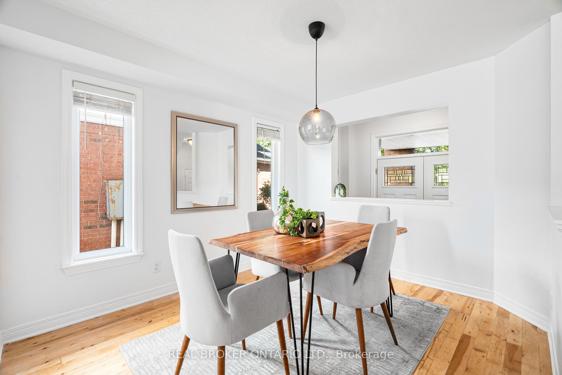 Photo 20 of 191 Thornbury Crescent, Ottawa, Centrepointe — HOMEH