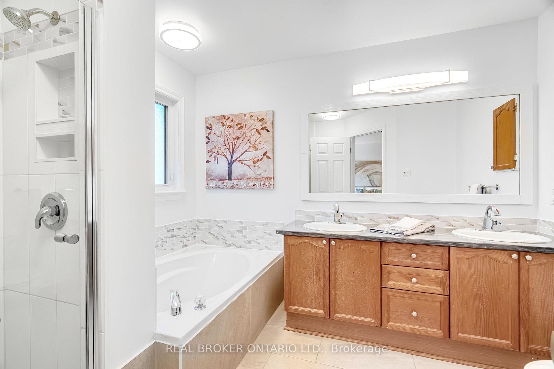 Photo 33 of 191 Thornbury Crescent, Ottawa, Centrepointe — HOMEH