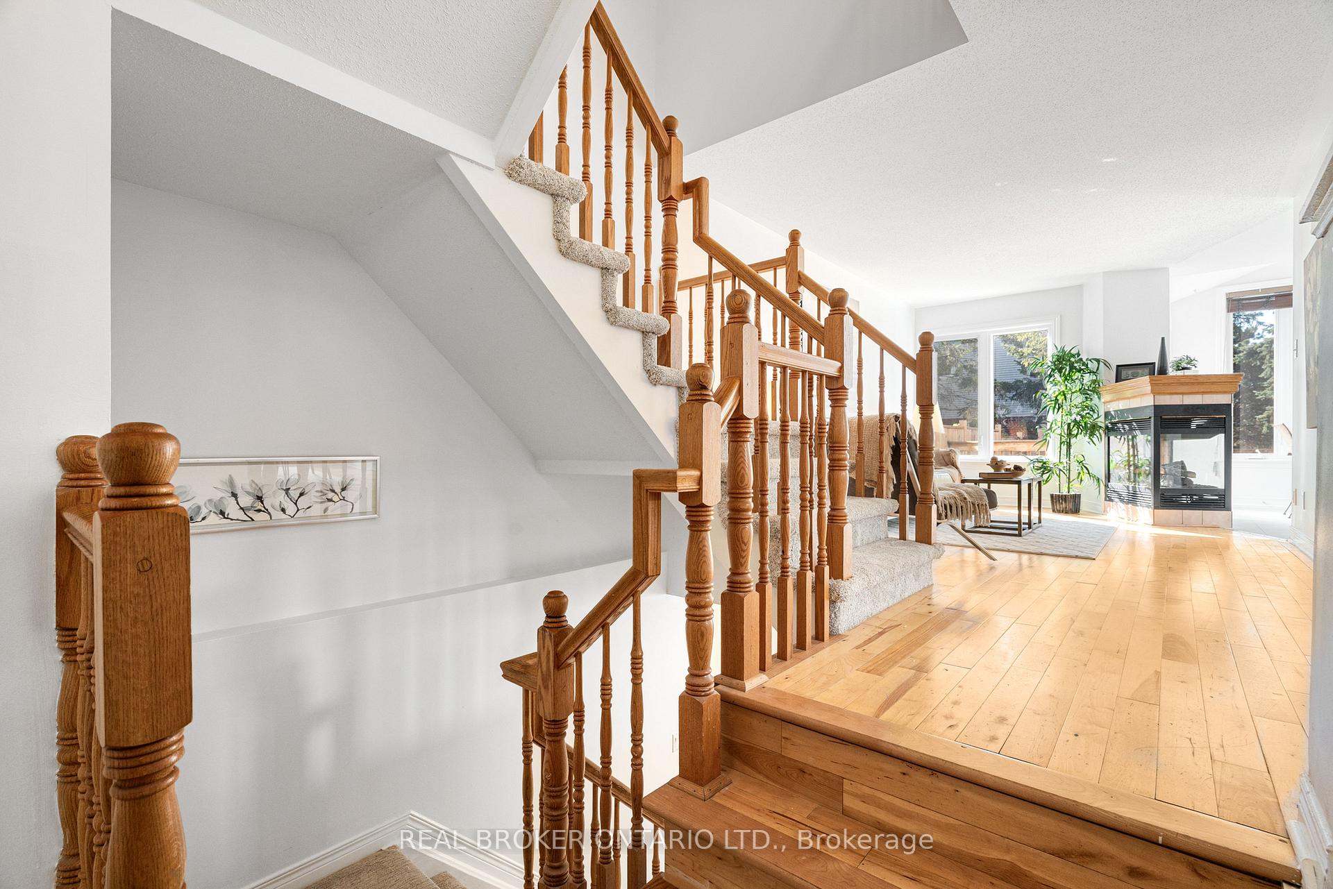 Photo 43 of 191 Thornbury Crescent, Ottawa, Centrepointe — HOMEH