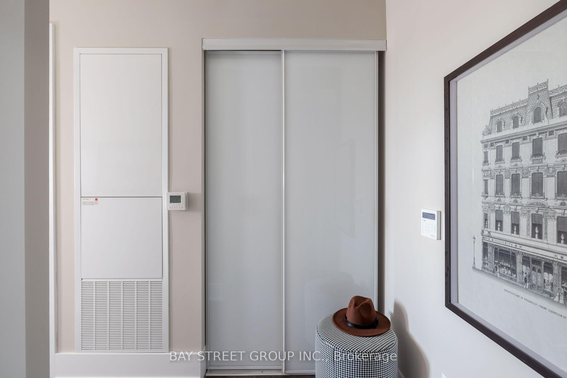 Photo 8 of Unit 405, 80 Vanauley Street, Toronto, Kensington-Chinatown — HOMEH