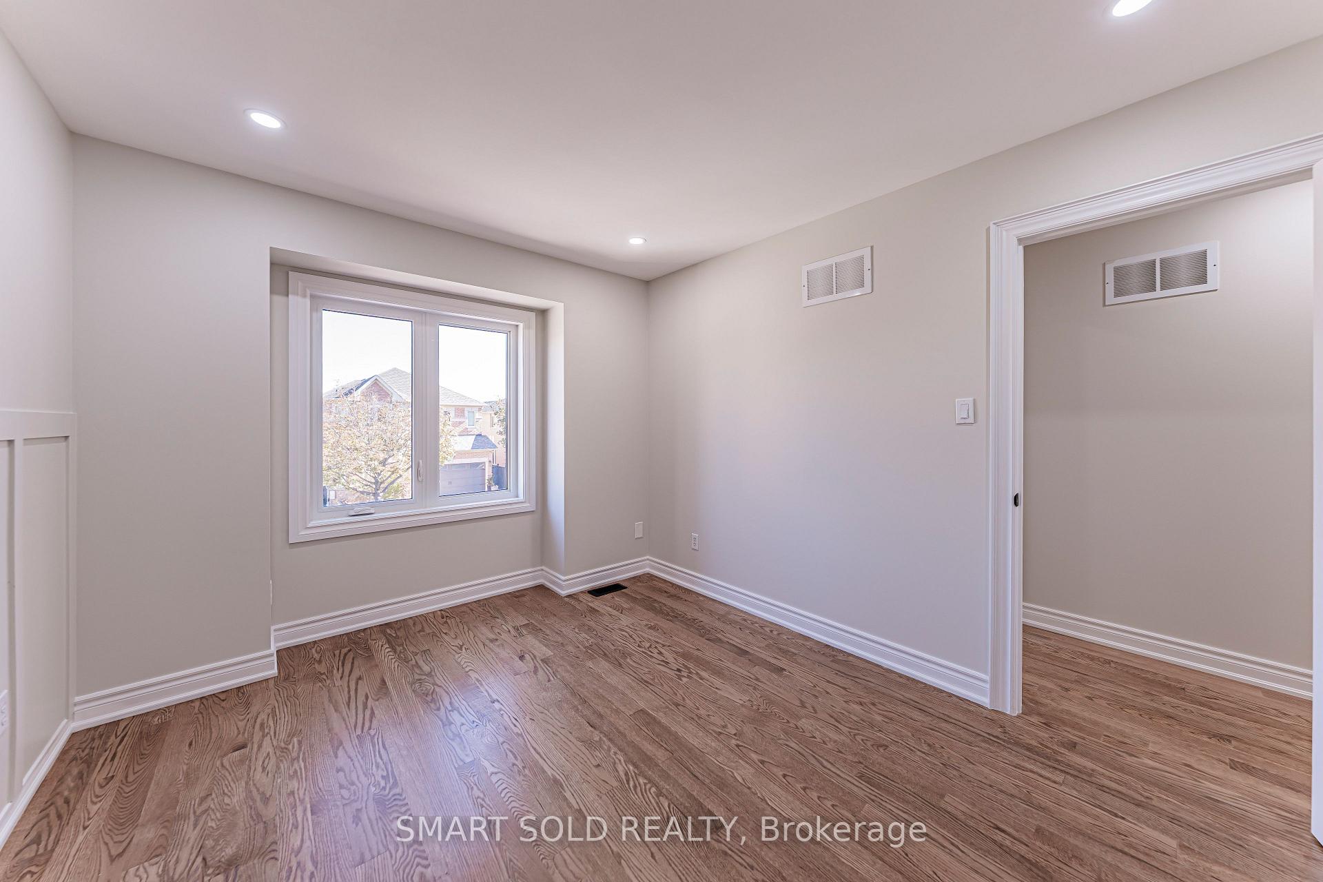 Photo 22 of 106 Bologna Road, Vaughan, Vellore Village — HOMEH
