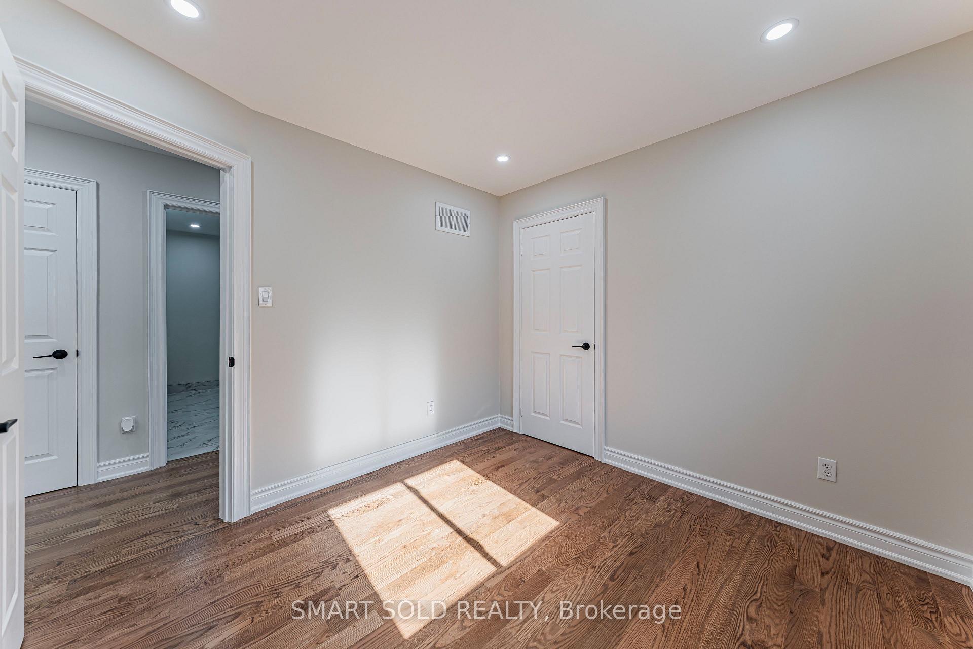 Photo 24 of 106 Bologna Road, Vaughan, Vellore Village — HOMEH