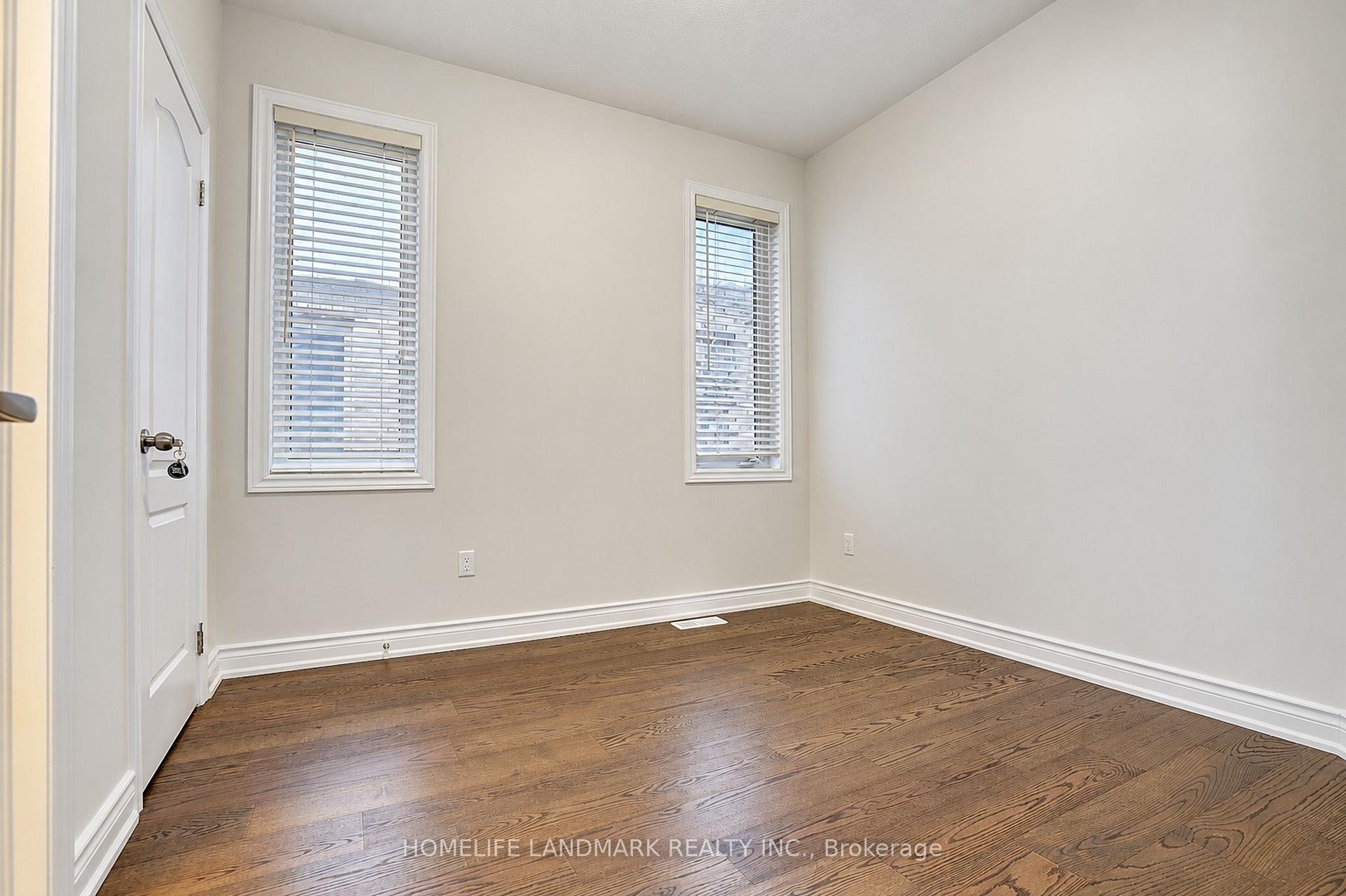 Photo 37 of 27 Applegate Drive, East Gwillimbury, Sharon — HOMEH