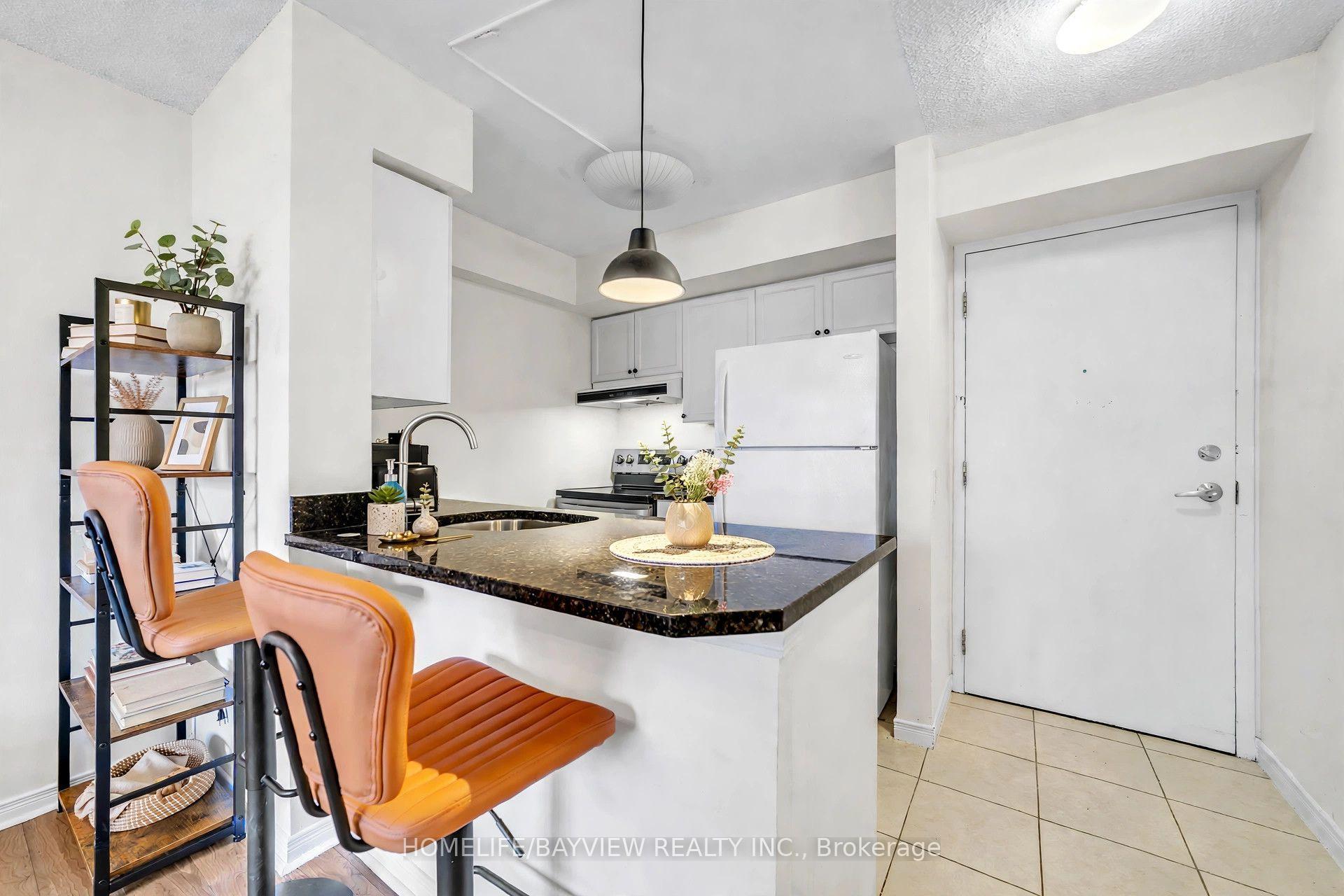 Photo 12 of Unit 709, 155 Beecroft Road, North York, Lansing-Westgate — HOMEH