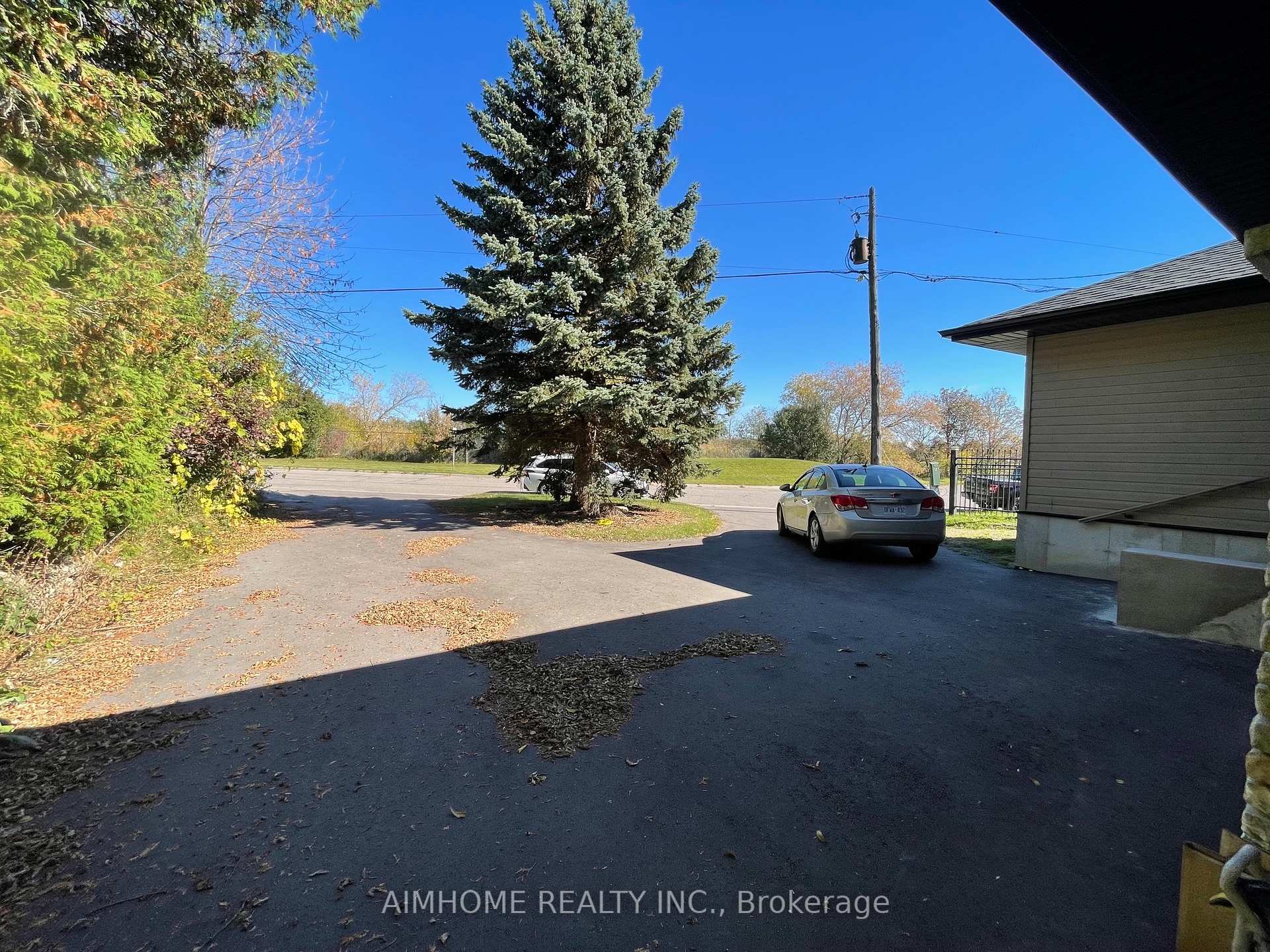 Photo 2 of Unit Basement, 1162 Nelson Street, Oshawa, Farewell — HOMEH
