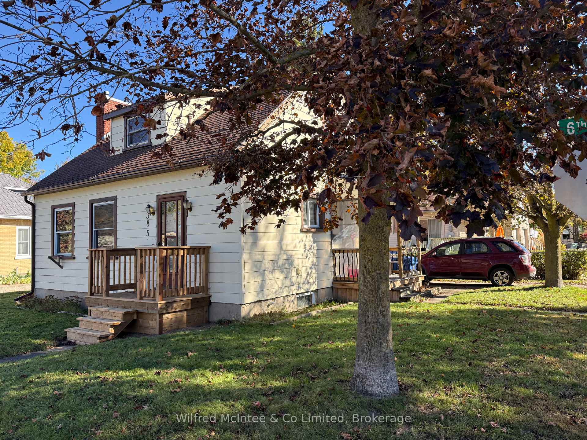 Photo 3 of 385 6th Avenue, Hanover — HOMEH