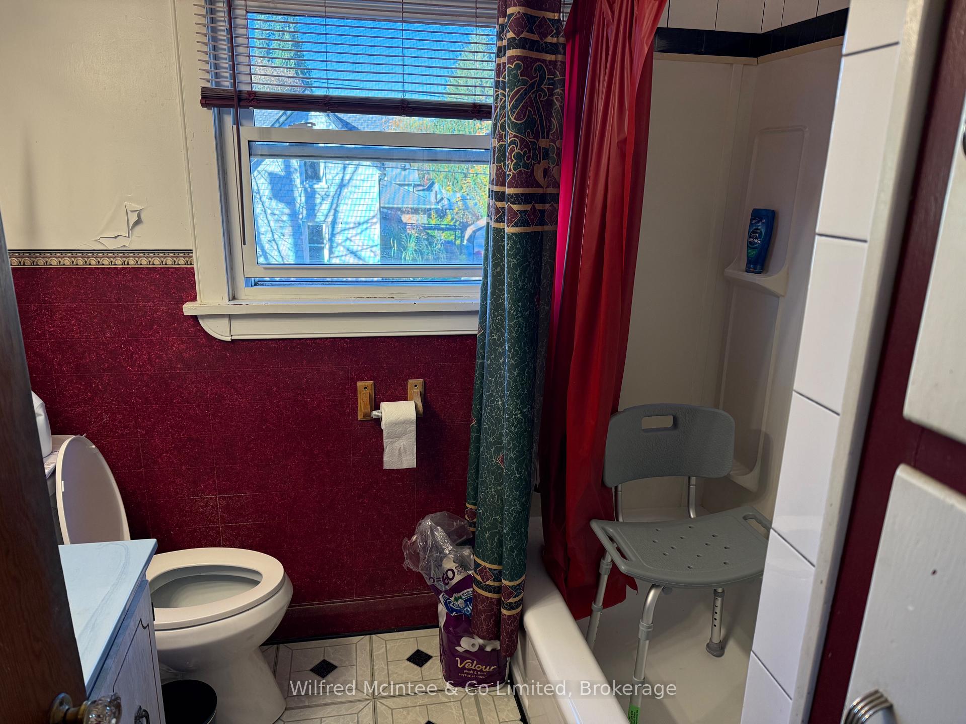 Photo 17 of 385 6th Avenue, Hanover — HOMEH