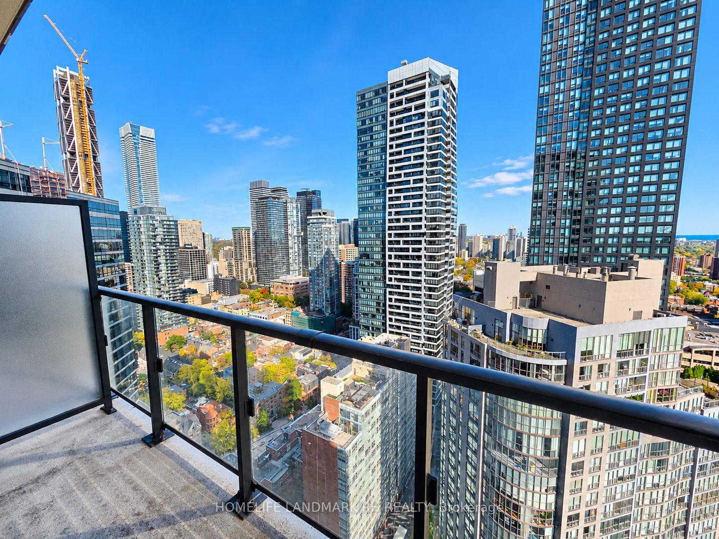 Photo 6 of 955 bay Street, Toronto, Bay Street Corridor — HOMEH