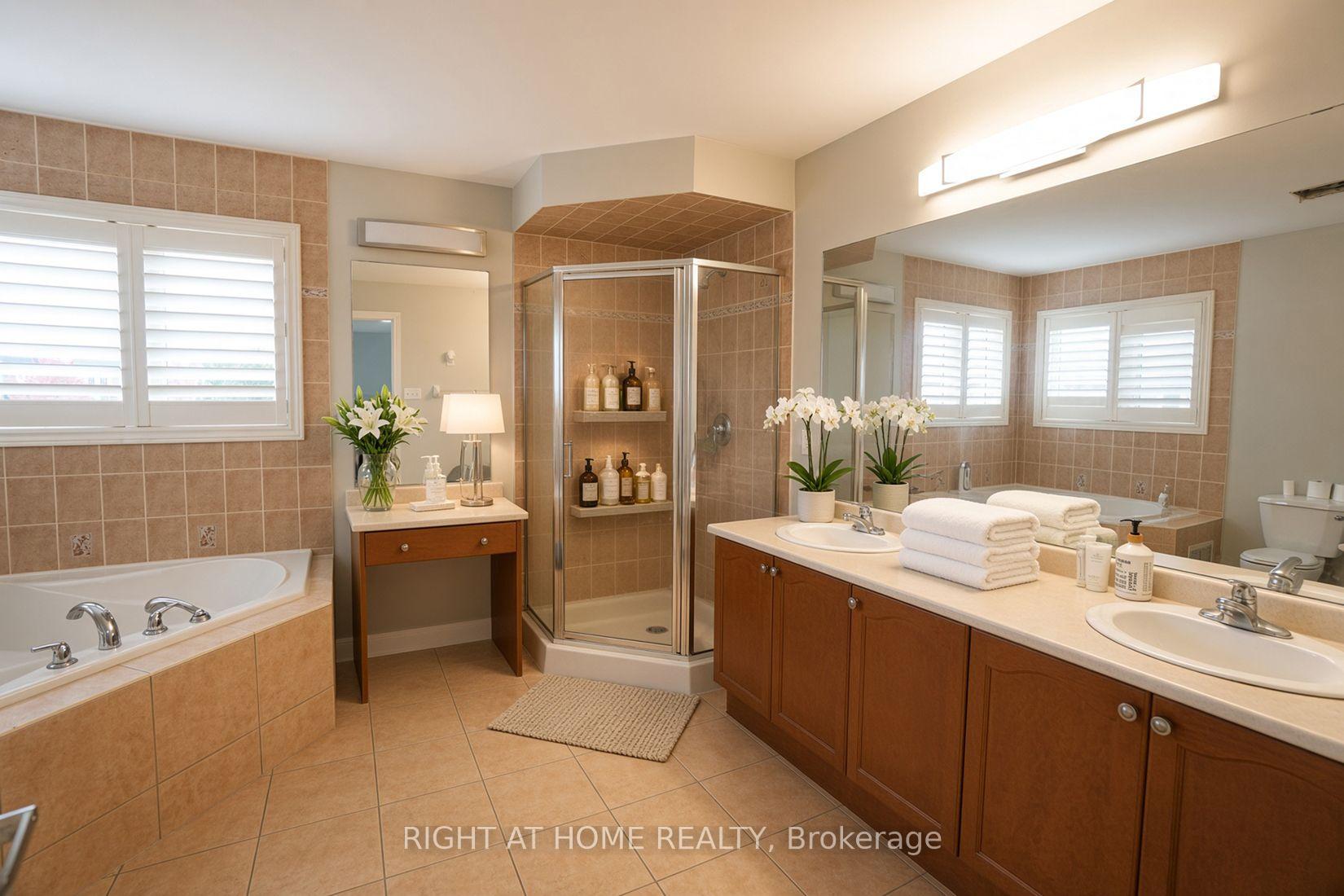 Photo 15 of 388 Vellore Park Avenue, Vaughan, Vellore Village — HOMEH