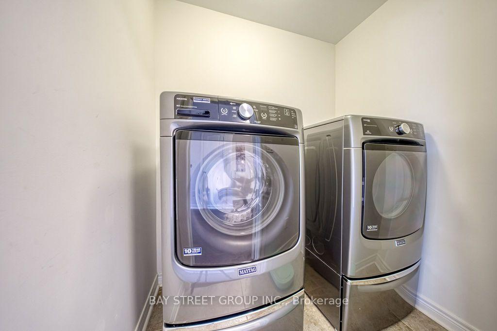 Photo 32 of 38 Port Arthur Crescent, Richmond Hill, Jefferson — HOMEH
