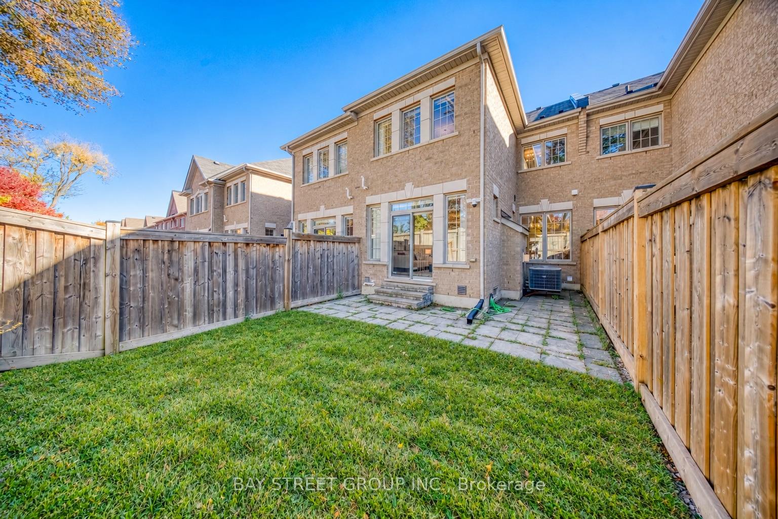 Photo 38 of 38 Port Arthur Crescent, Richmond Hill, Jefferson — HOMEH