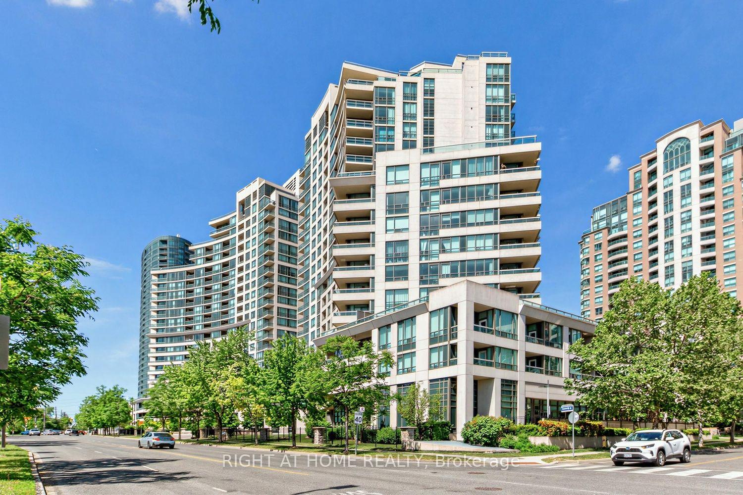 Front of Unit 107, 509 Beecroft Avenue