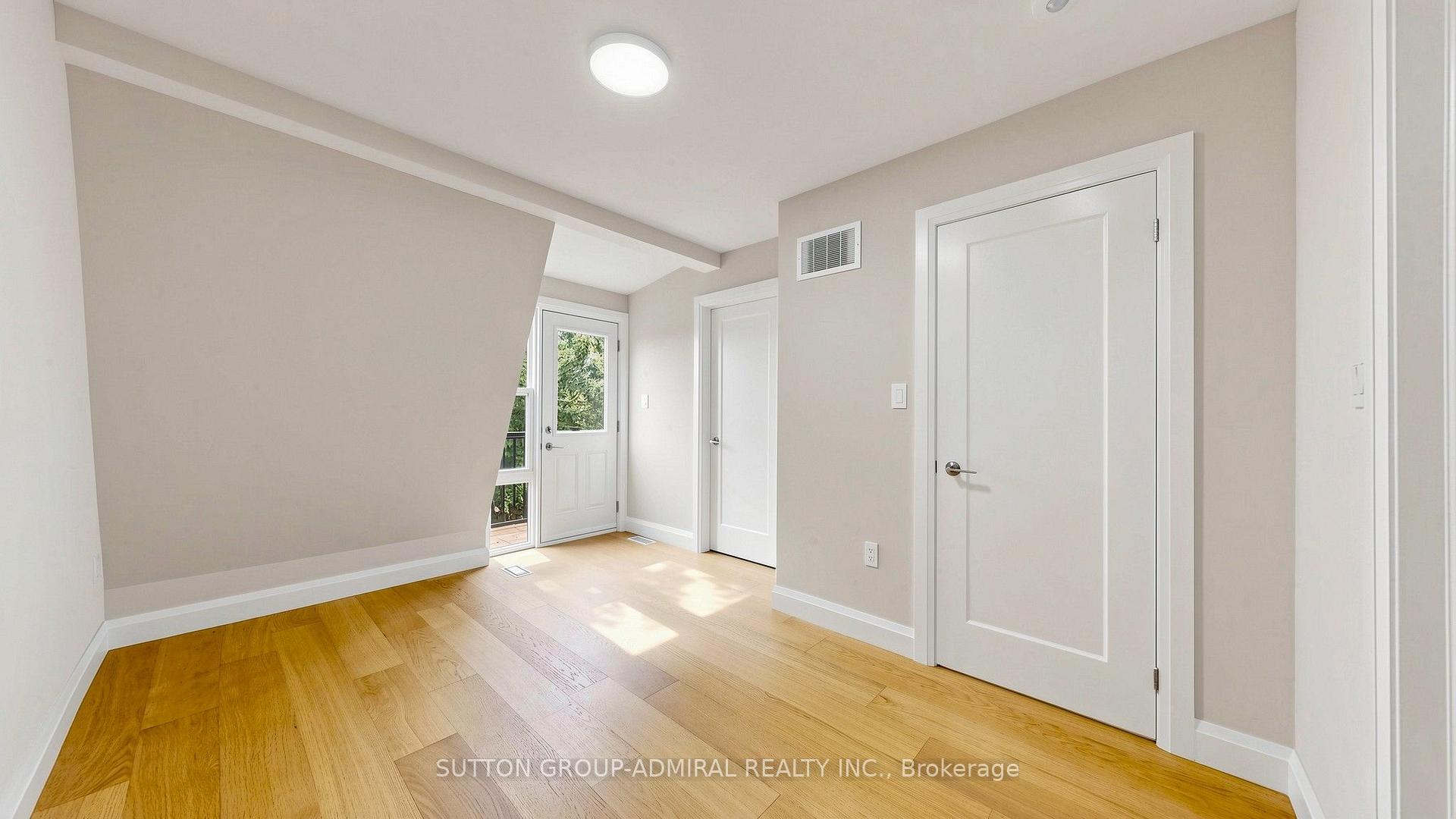 Photo 24 of 109 Fermanagh Avenue, Toronto, Roncesvalles — HOMEH