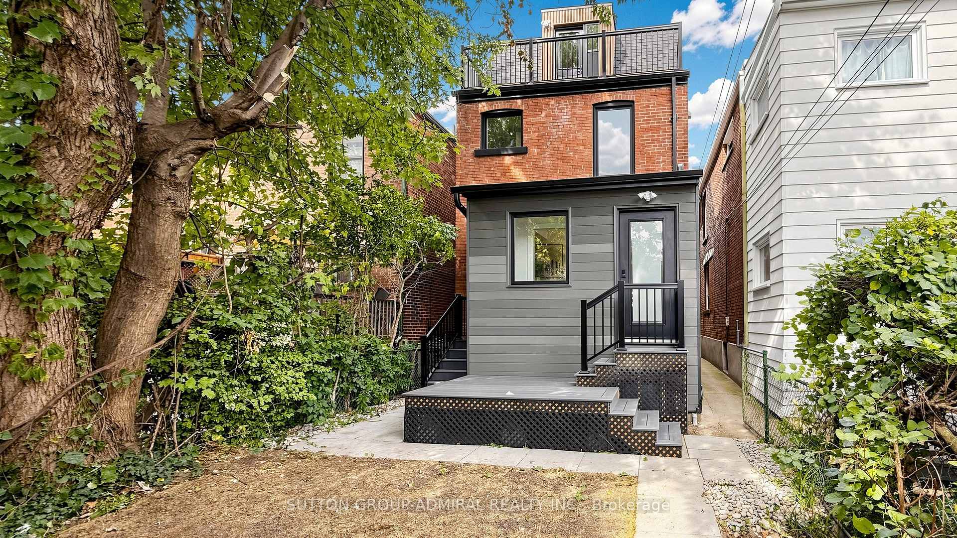 Photo 33 of 109 Fermanagh Avenue, Toronto, Roncesvalles — HOMEH