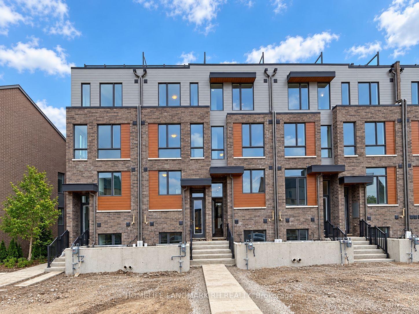 Photo 1 of 398 Lawrence Heights Way, Toronto, Englemount-Lawrence — HOMEH