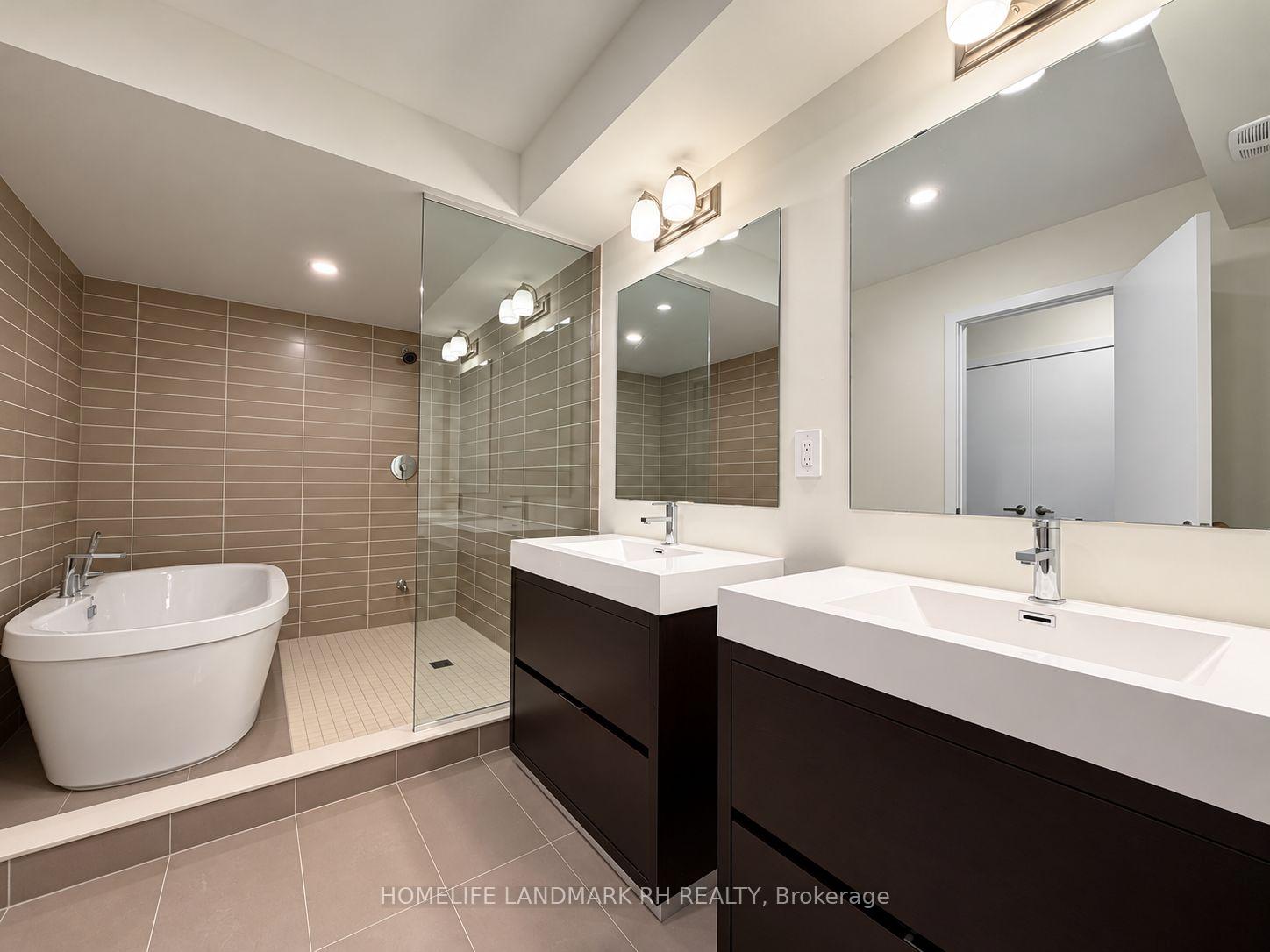 Photo 13 of 398 Lawrence Heights Way, Toronto, Englemount-Lawrence — HOMEH