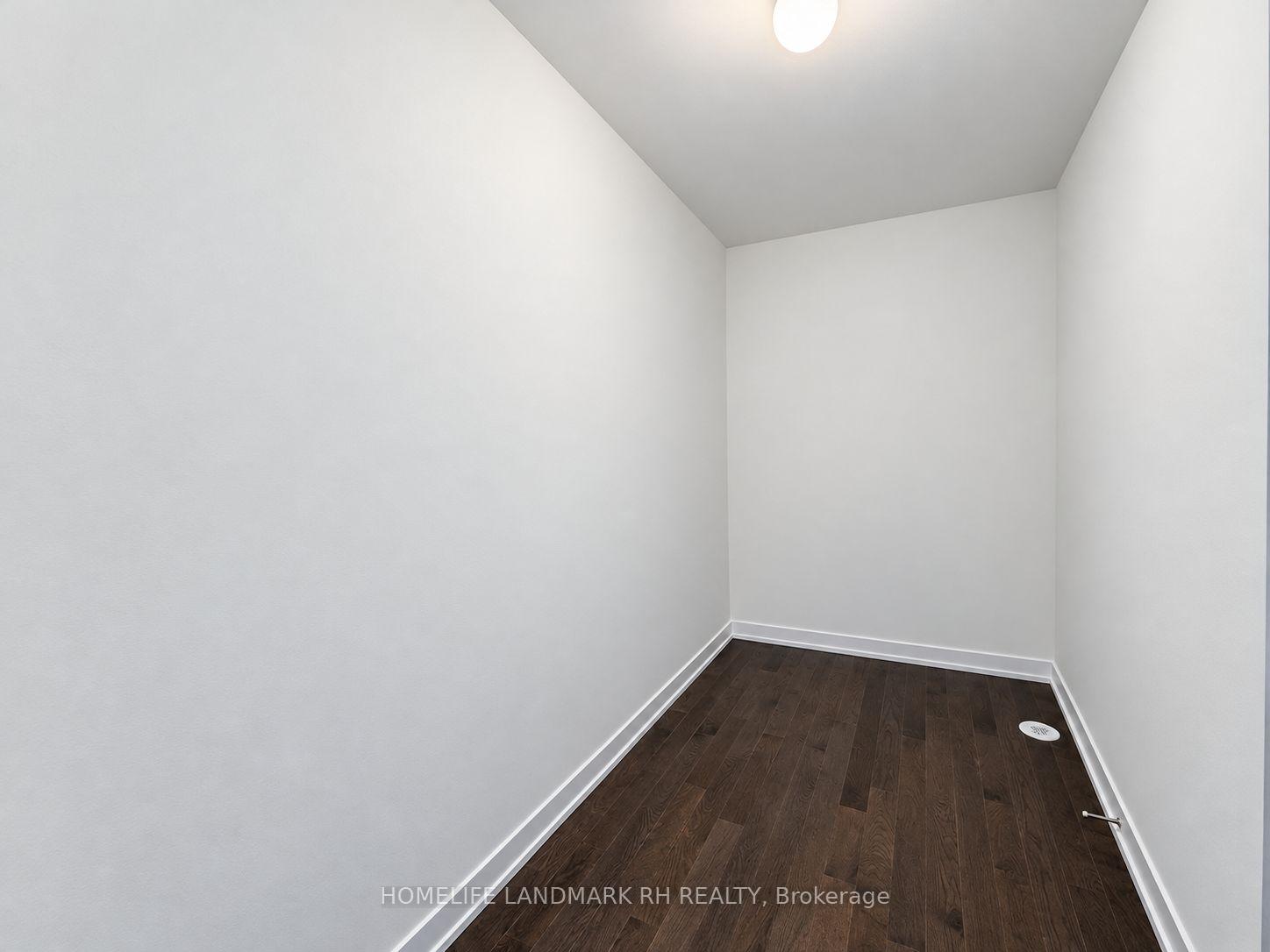 Photo 24 of 398 Lawrence Heights Way, Toronto, Englemount-Lawrence — HOMEH