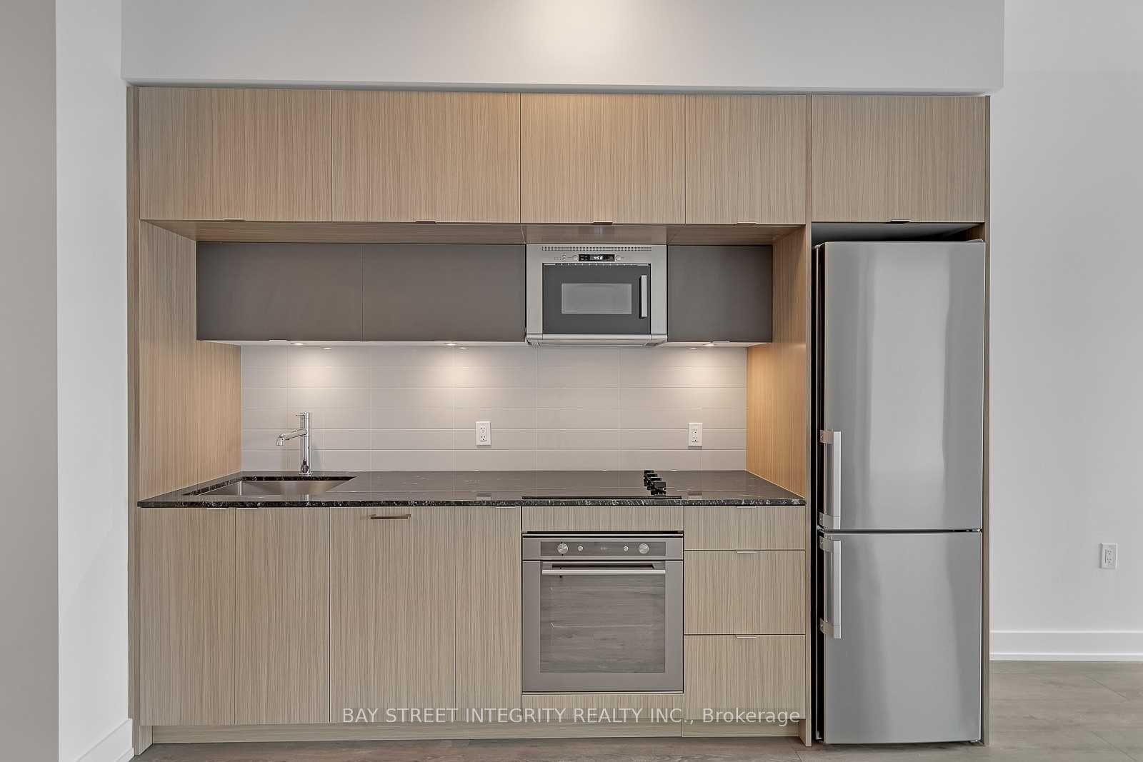 Photo 3 of Unit 309, 575 Bloor Street E, Toronto, North St. James Town — HOMEH