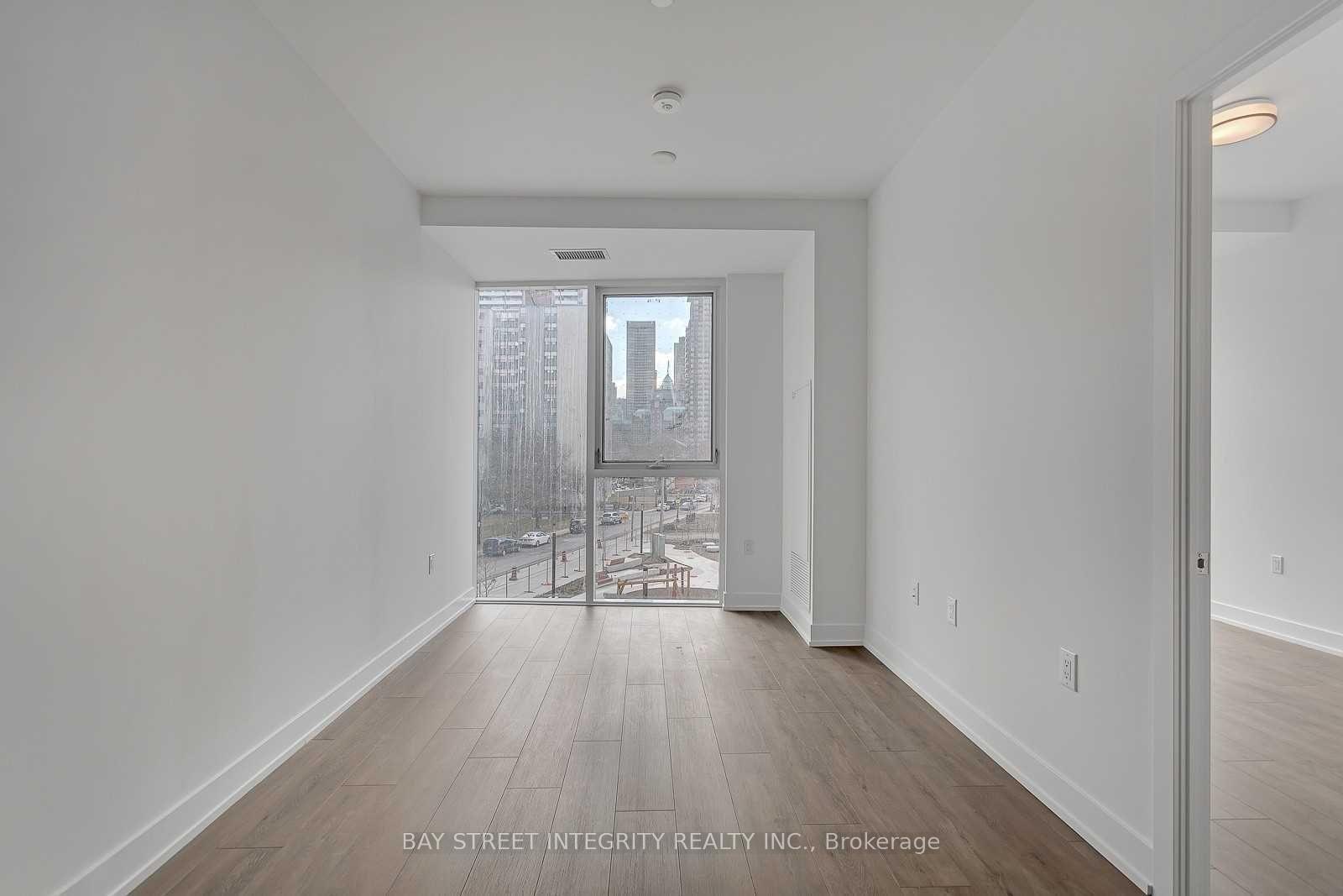 Photo 4 of Unit 309, 575 Bloor Street E, Toronto, North St. James Town — HOMEH