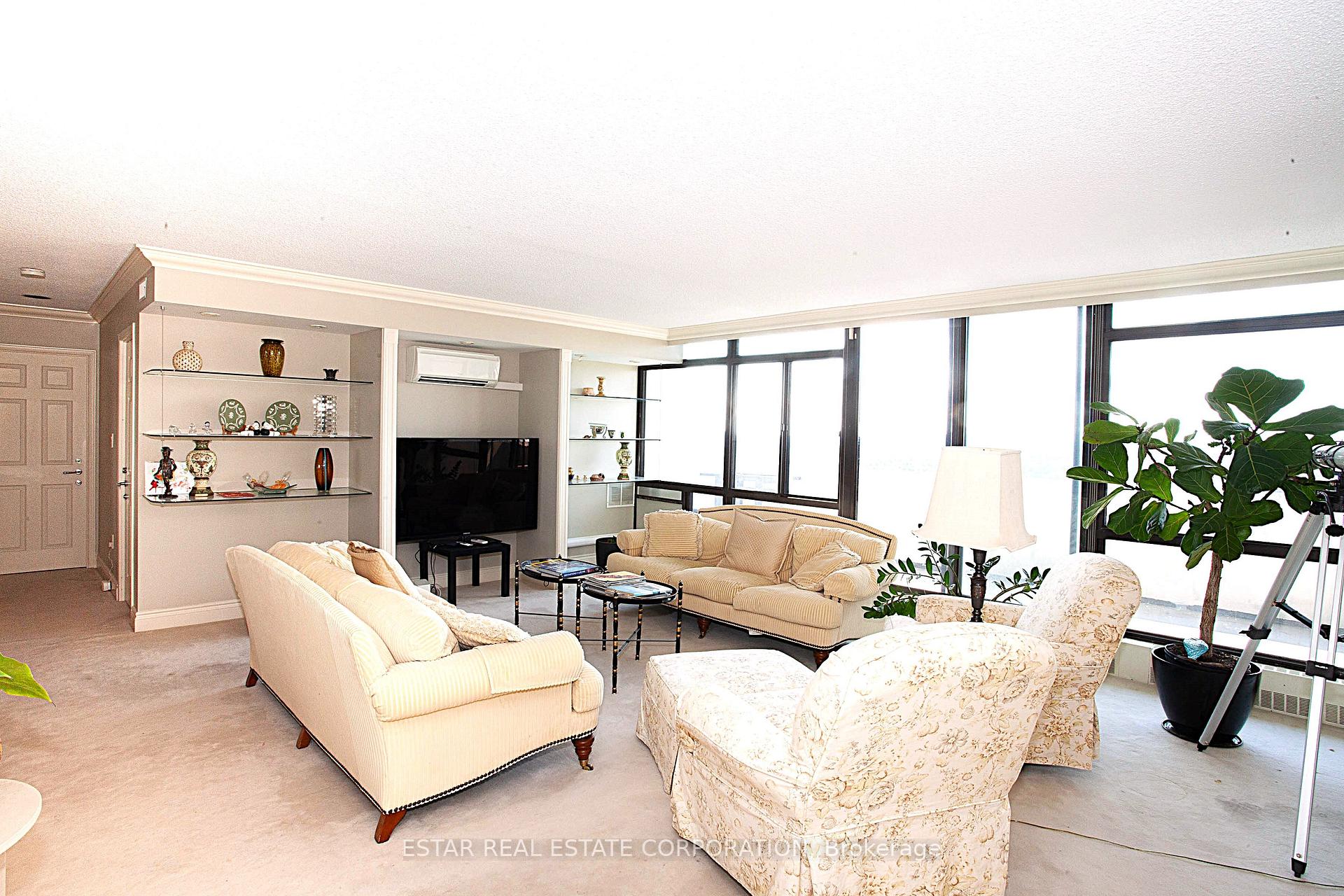 Photo 3 of Unit 2609, 3300 Don Mills Road, North York, Don Valley Village — HOMEH