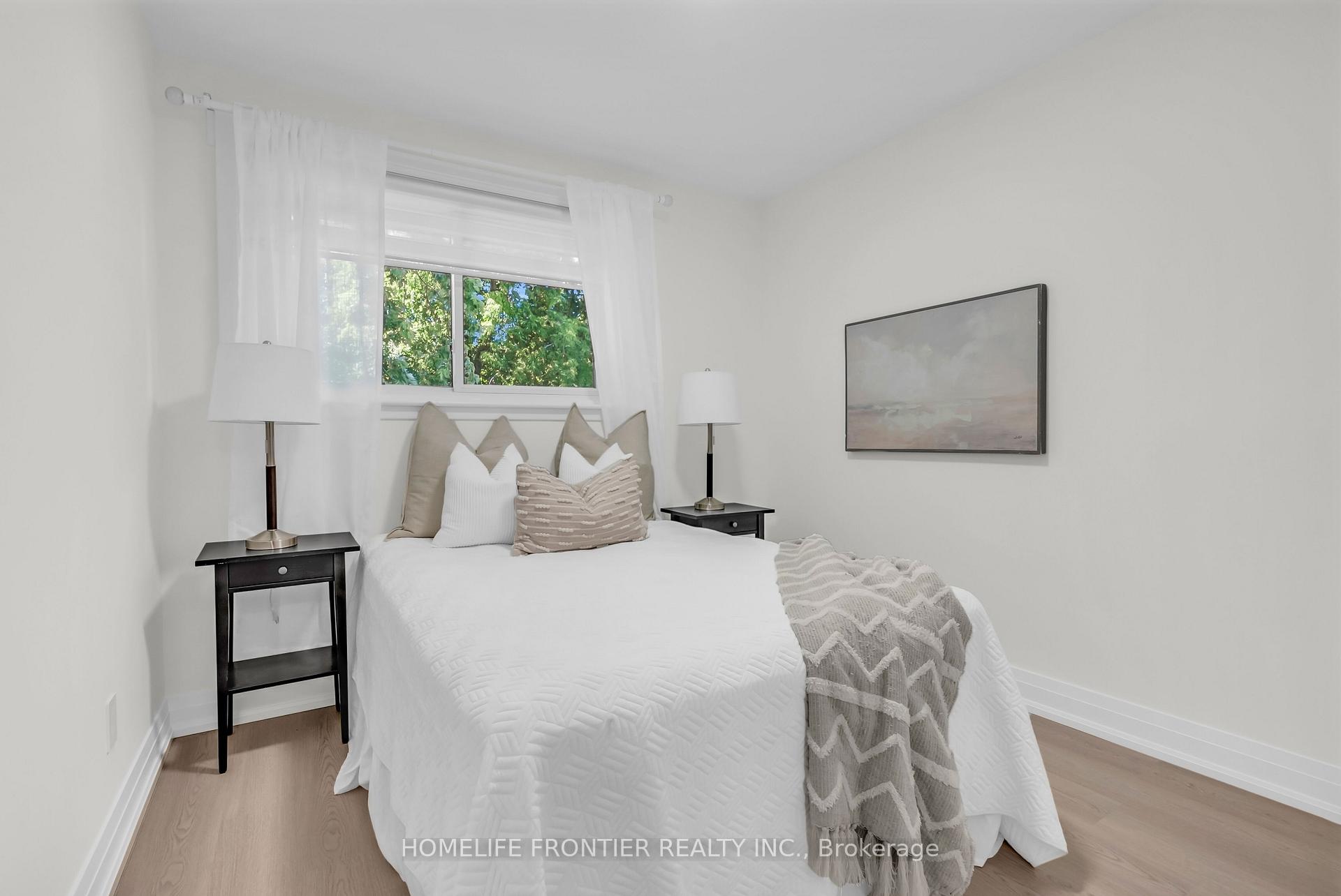 Photo 29 of 61 Sundial Crescent, North York, Victoria Village — HOMEH