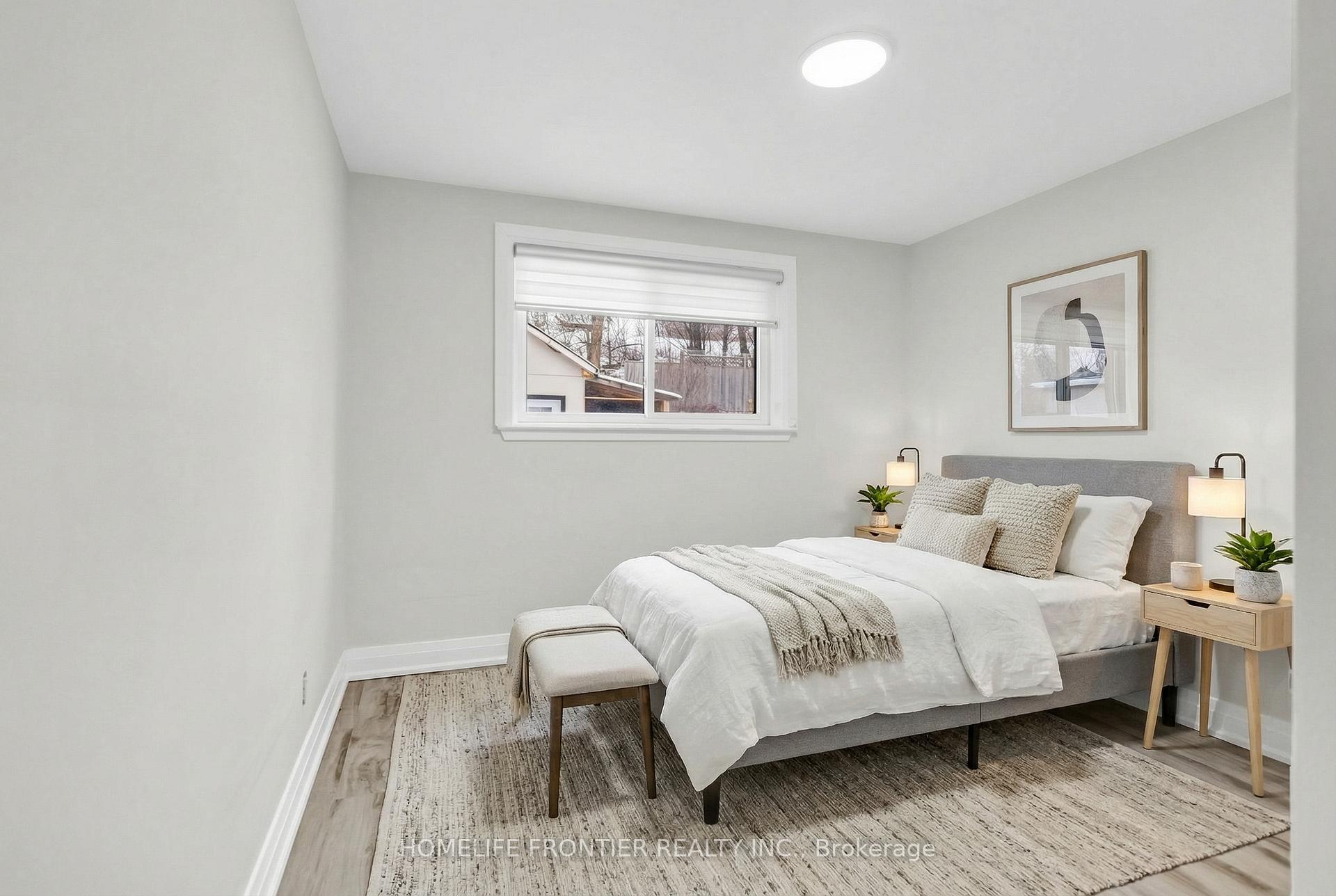 Photo 41 of 61 Sundial Crescent, North York, Victoria Village — HOMEH