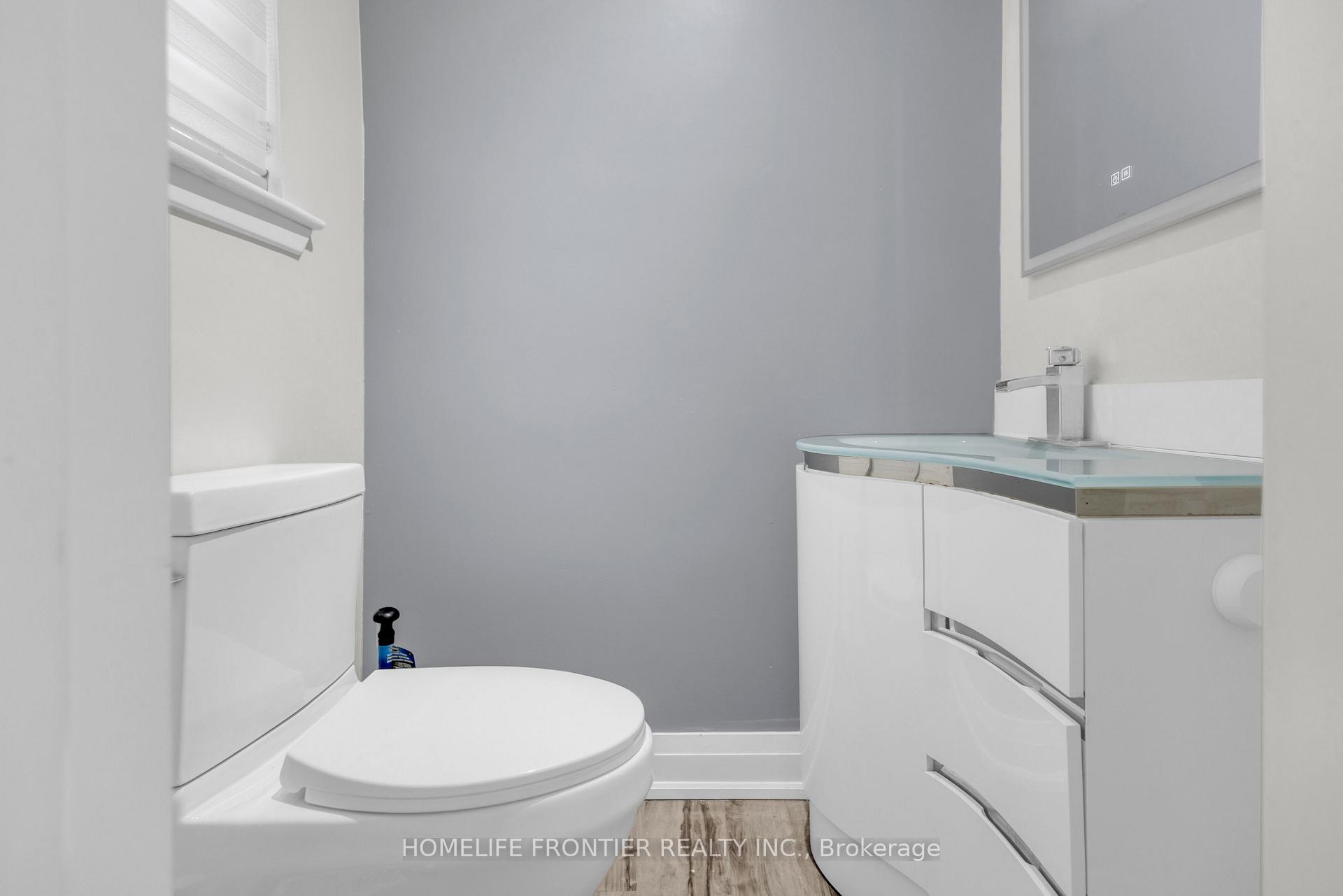 Photo 42 of 61 Sundial Crescent, North York, Victoria Village — HOMEH