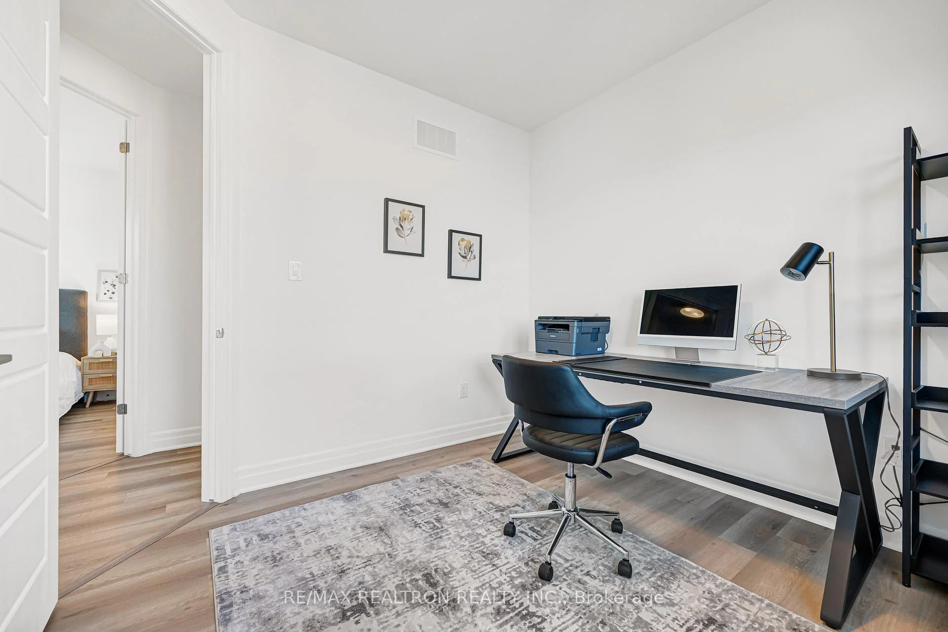 Photo 47 of 57 Greenridge Crescent, Markham, Cathedraltown — HOMEH