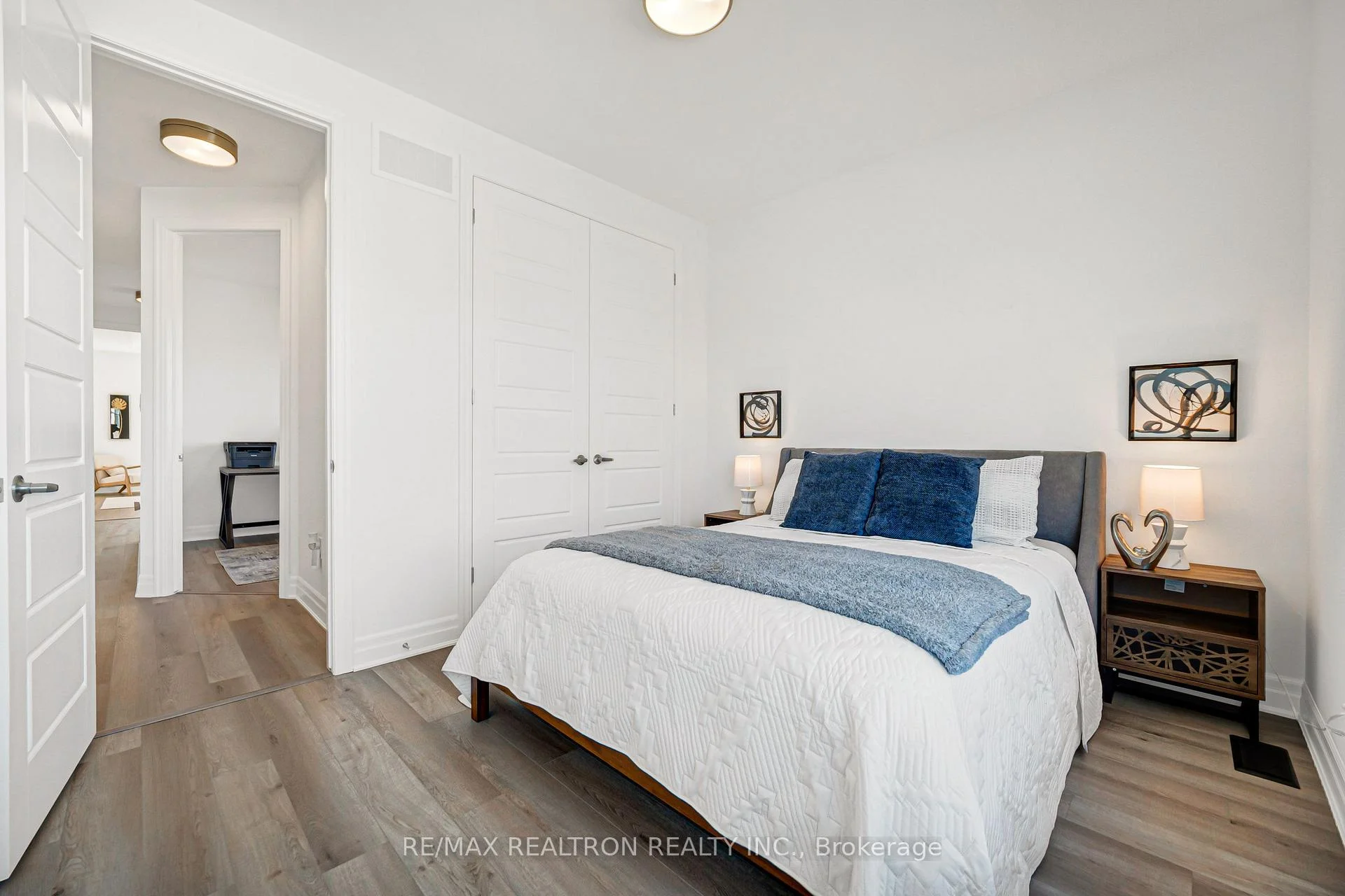 Photo 49 of 57 Greenridge Crescent, Markham, Cathedraltown — HOMEH