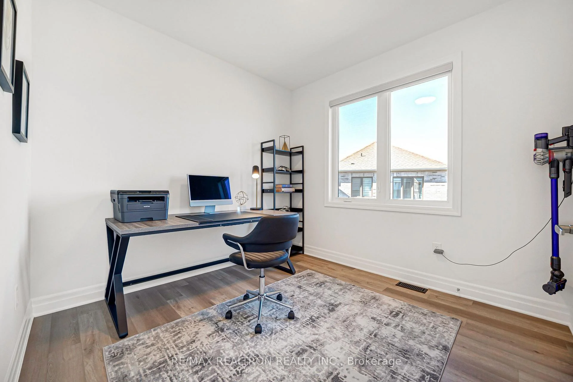 Photo 50 of 57 Greenridge Crescent, Markham, Cathedraltown — HOMEH