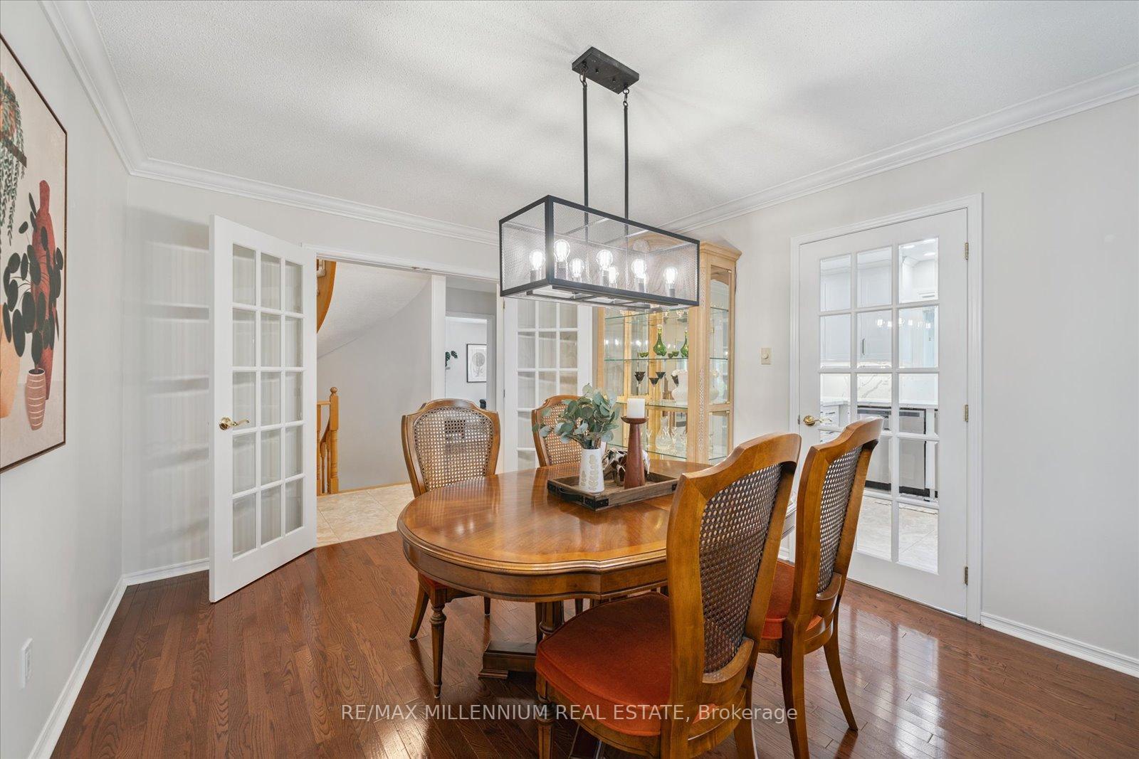 Photo 10 of 237 Glenabbey Drive, Clarington, Courtice — HOMEH
