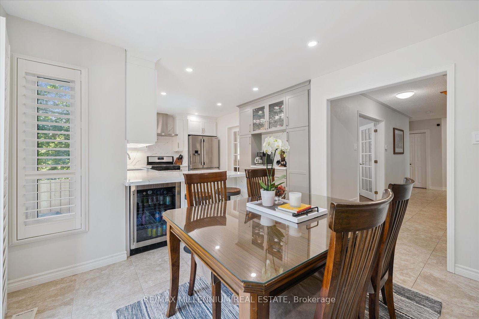 Photo 16 of 237 Glenabbey Drive, Clarington, Courtice — HOMEH