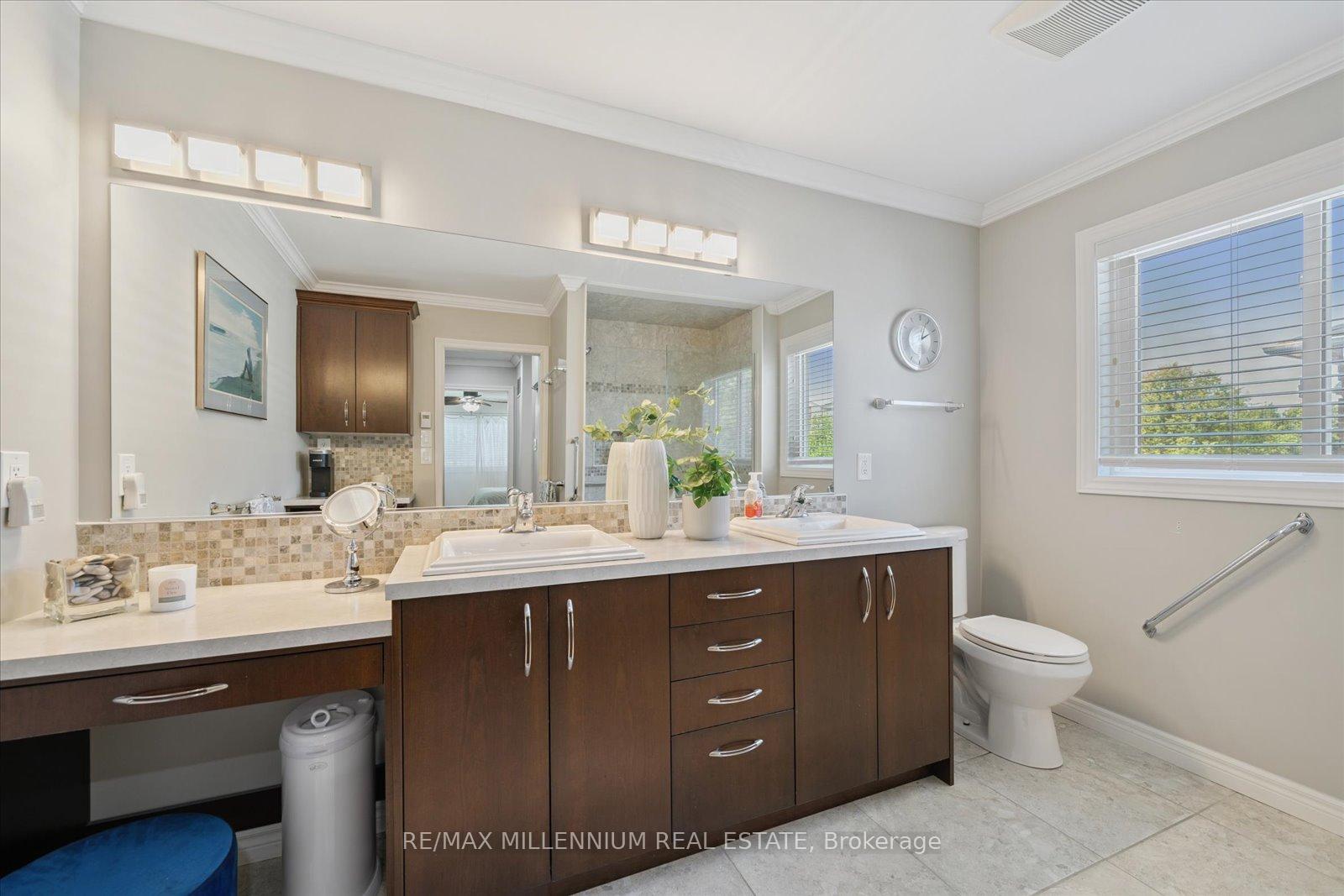 Photo 27 of 237 Glenabbey Drive, Clarington, Courtice — HOMEH