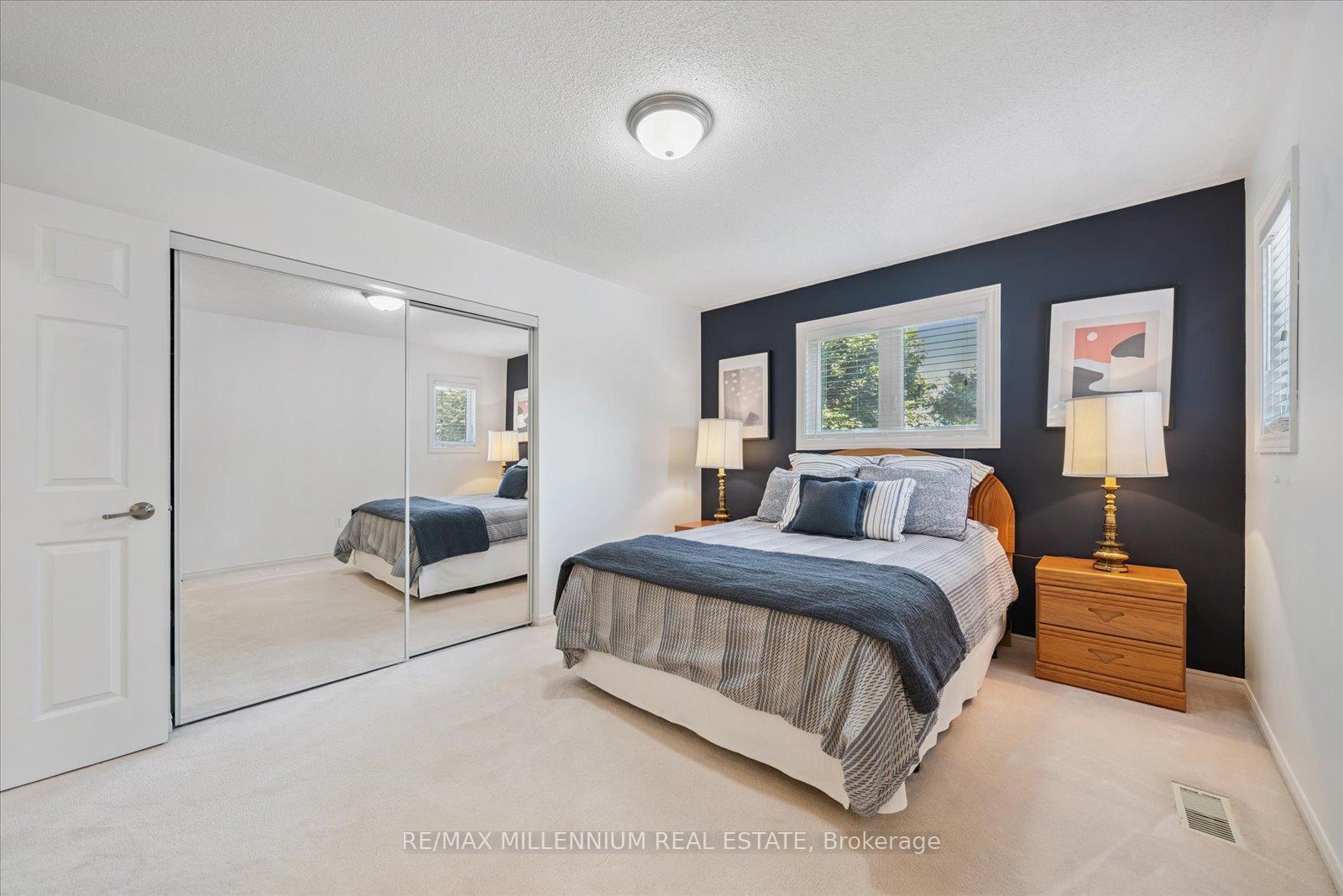 Photo 30 of 237 Glenabbey Drive, Clarington, Courtice — HOMEH