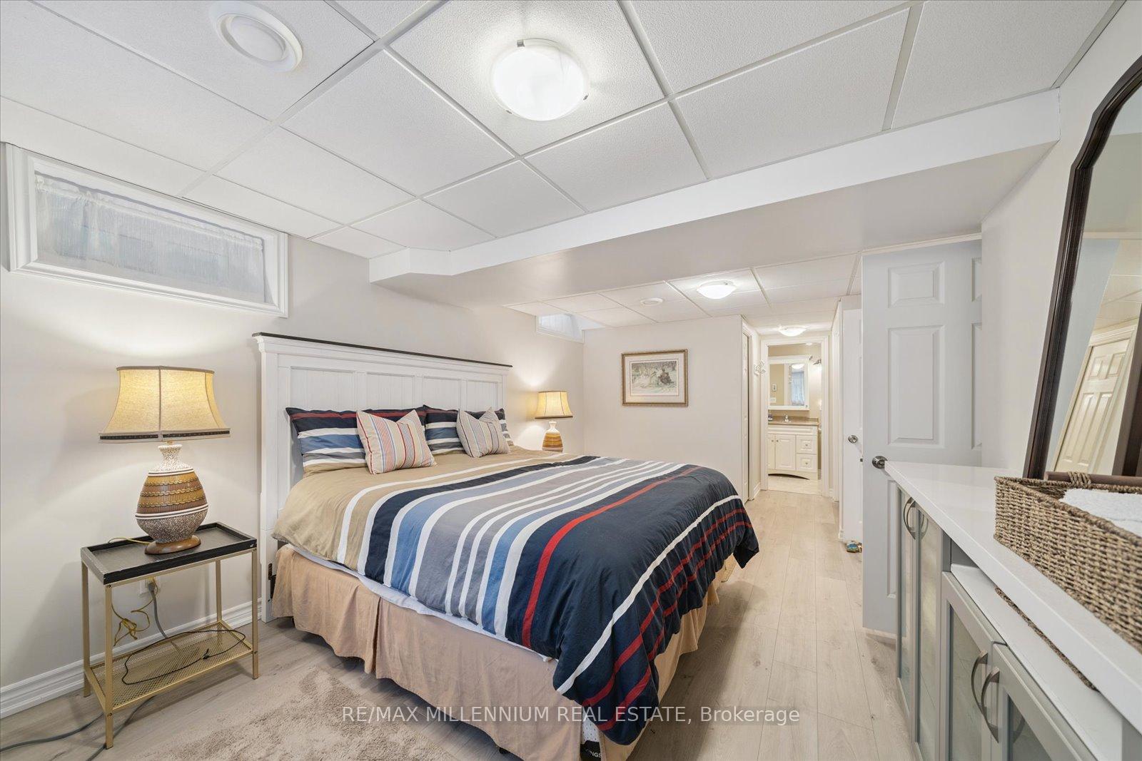 Photo 41 of 237 Glenabbey Drive, Clarington, Courtice — HOMEH