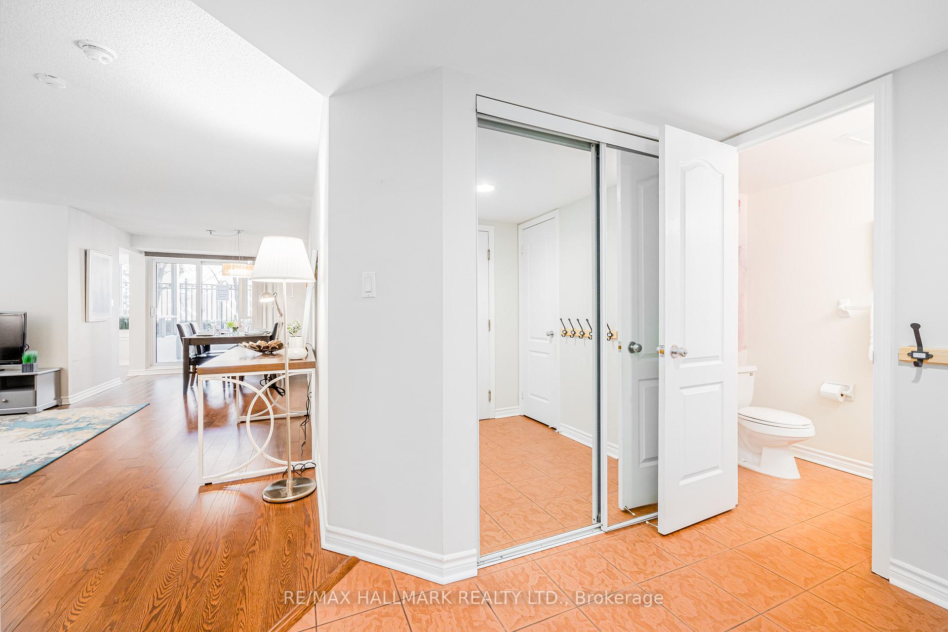 Photo 4 of Unit 112, 3 Rean Drive, North York, Bayview Village — HOMEH