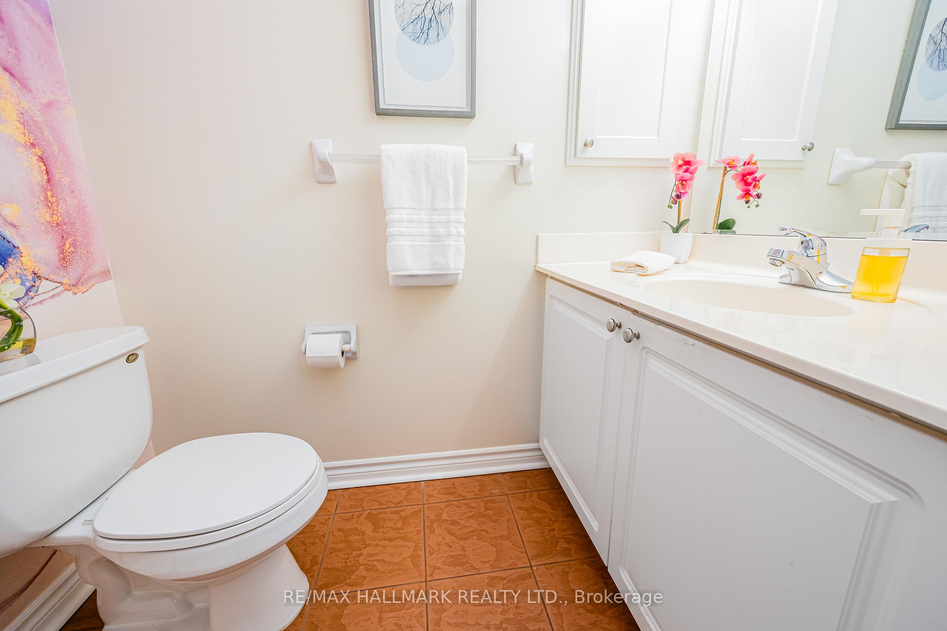 Photo 20 of Unit 112, 3 Rean Drive, North York, Bayview Village — HOMEH