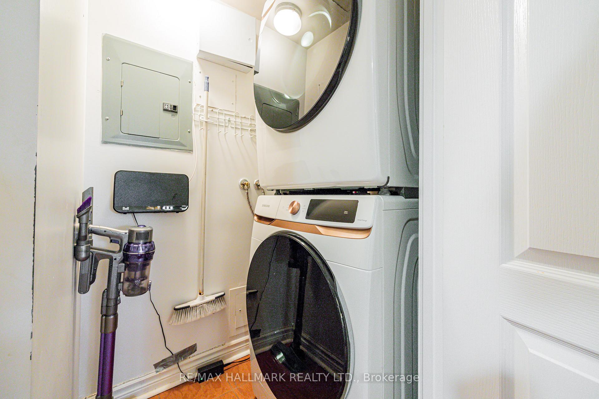Photo 21 of Unit 112, 3 Rean Drive, North York, Bayview Village — HOMEH
