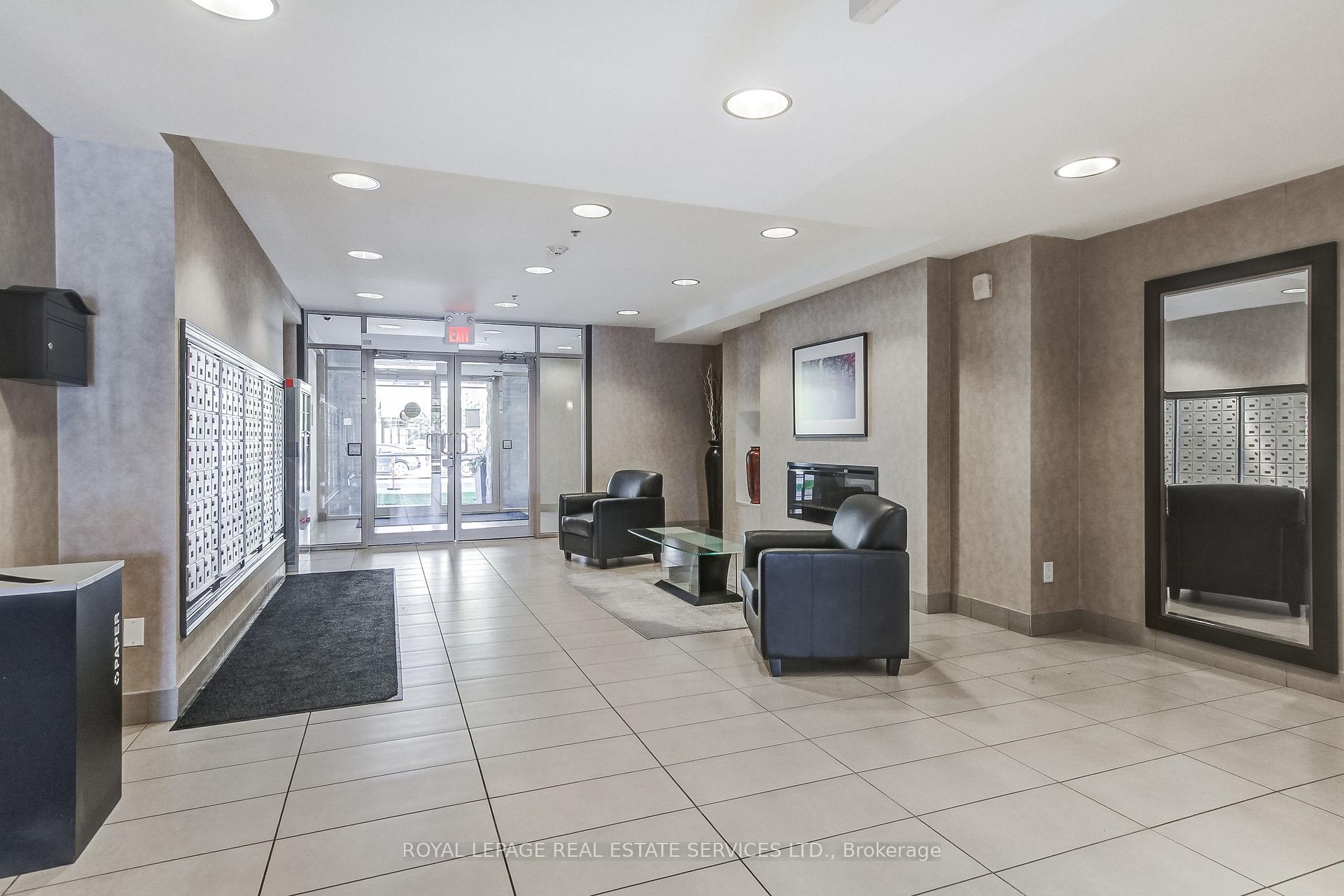 Photo 10 of Unit 106, 5317 Upper Middle Road, Burlington, Orchard — HOMEH